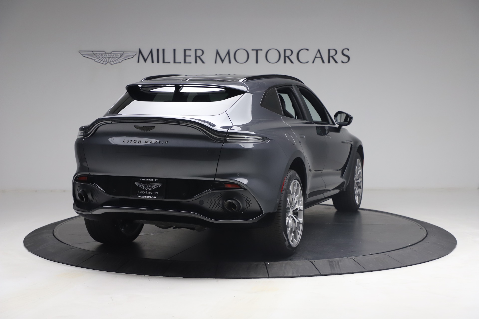 Used 2021 Aston Martin DBX | St. Petersburg, FL