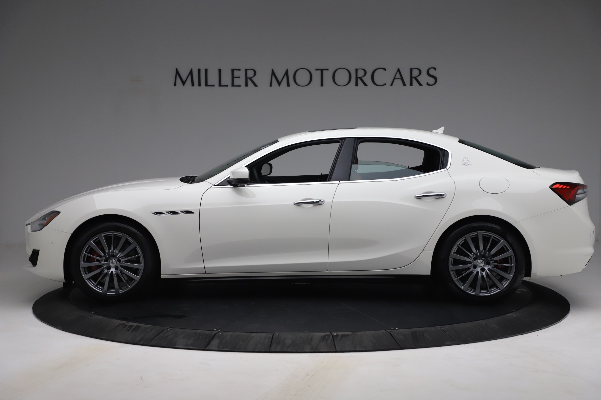 New 2021 Maserati Ghibli SQ4 | St. Petersburg, FL