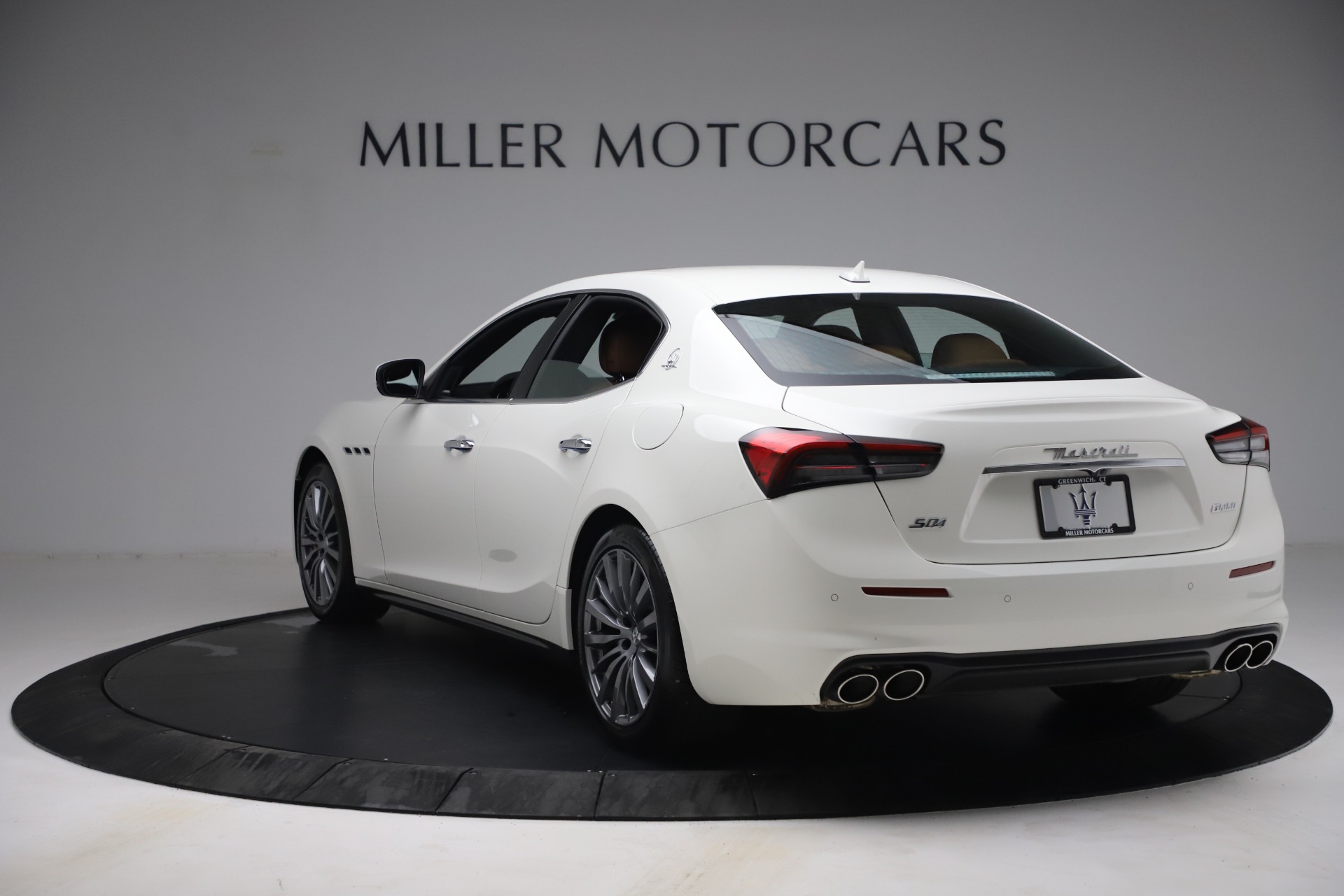 New 2021 Maserati Ghibli SQ4 | St. Petersburg, FL