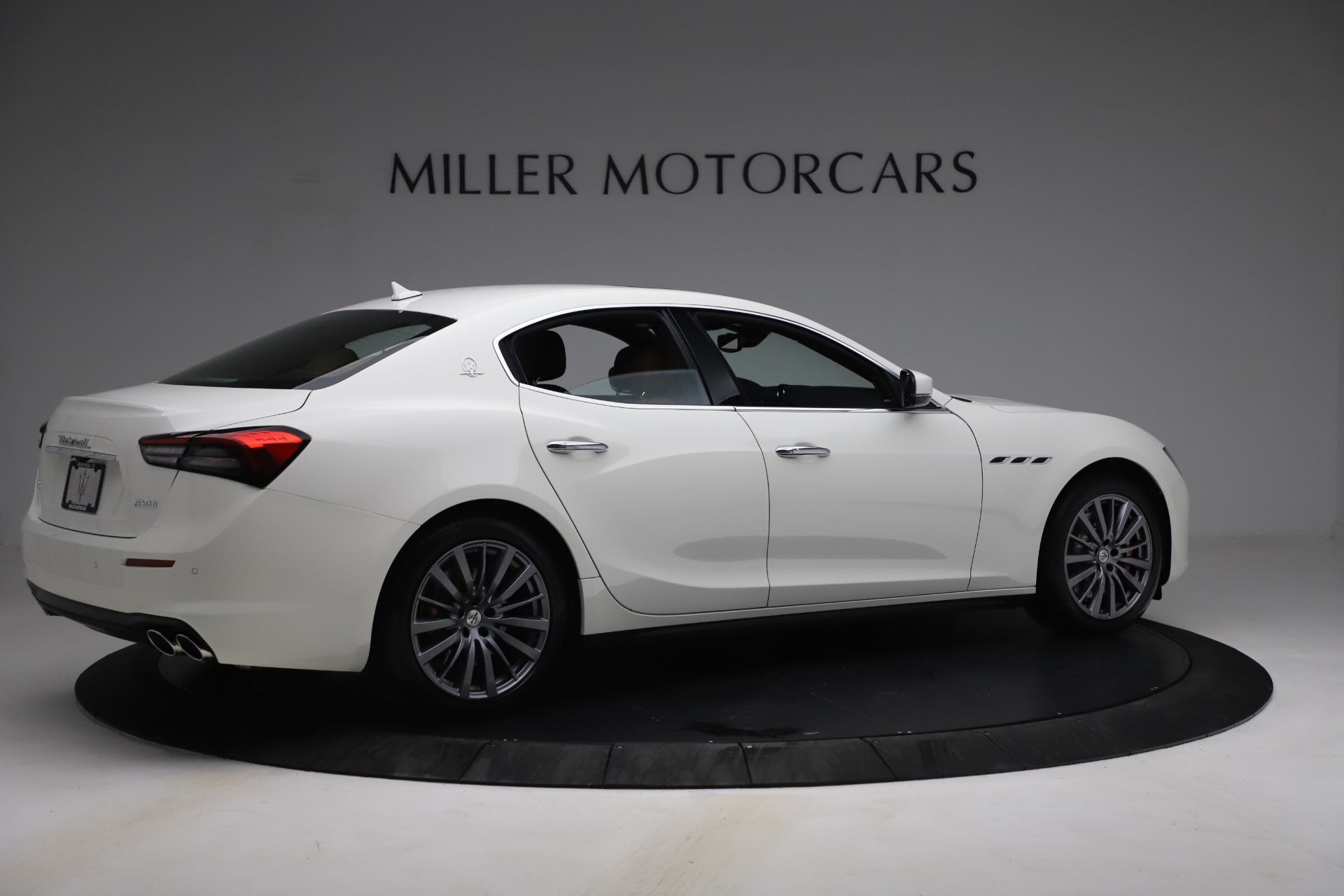 New 2021 Maserati Ghibli SQ4 | St. Petersburg, FL