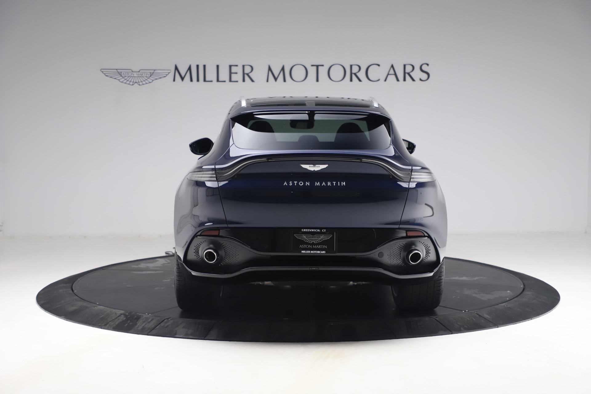 New 2021 Aston Martin DBX | St. Petersburg, FL