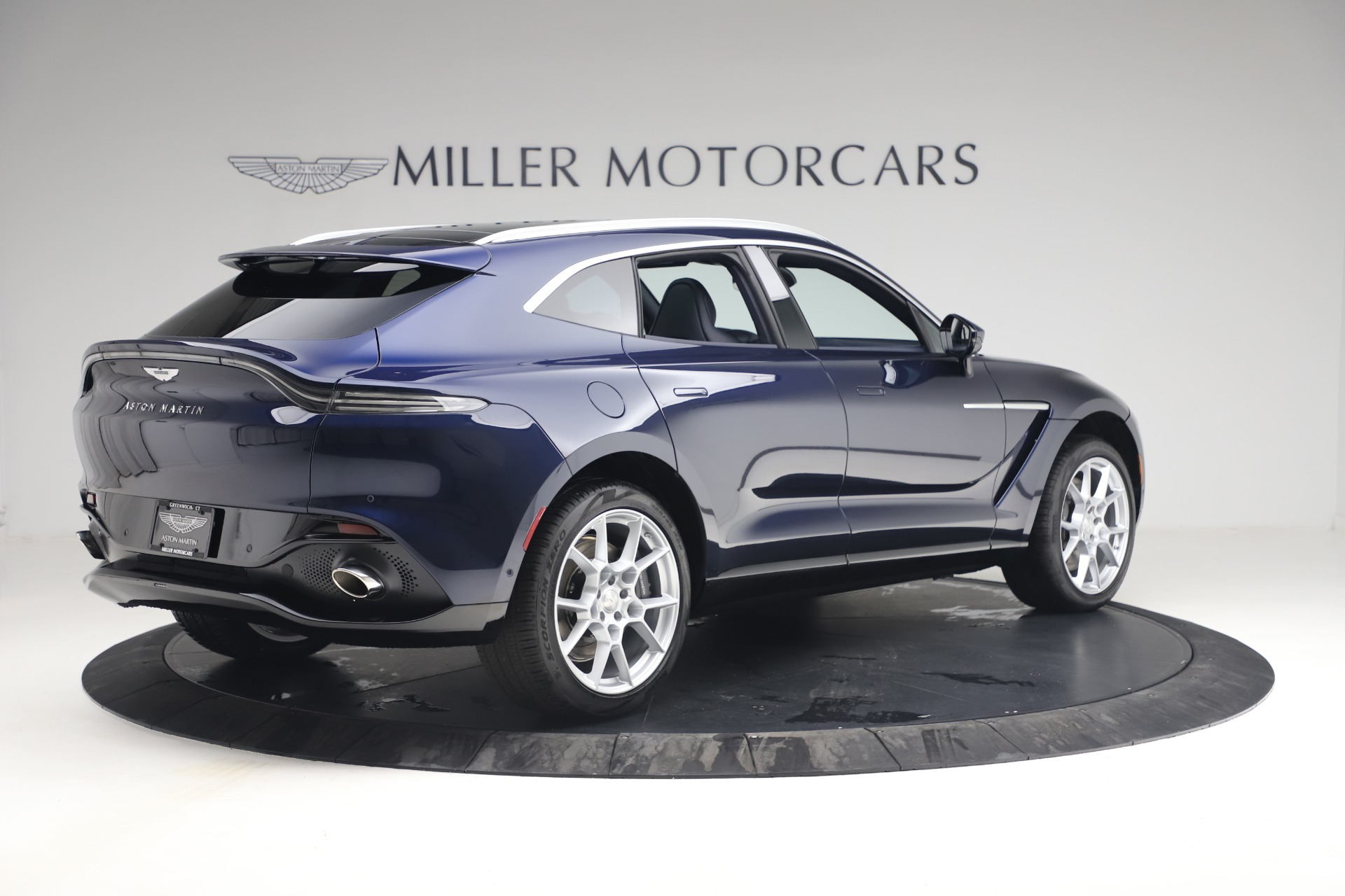New 2021 Aston Martin DBX | St. Petersburg, FL