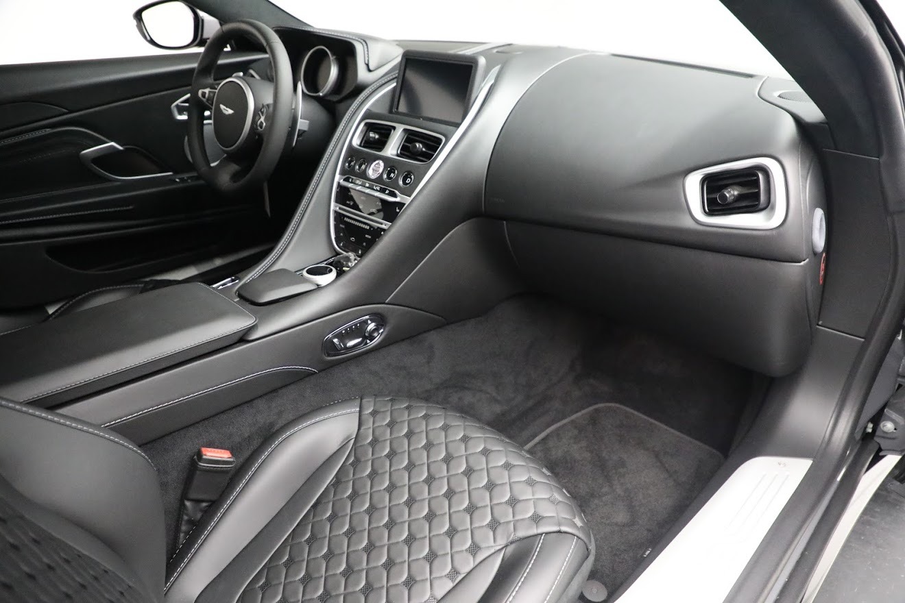 New 2021 Aston Martin DB11 V8 | St. Petersburg, FL