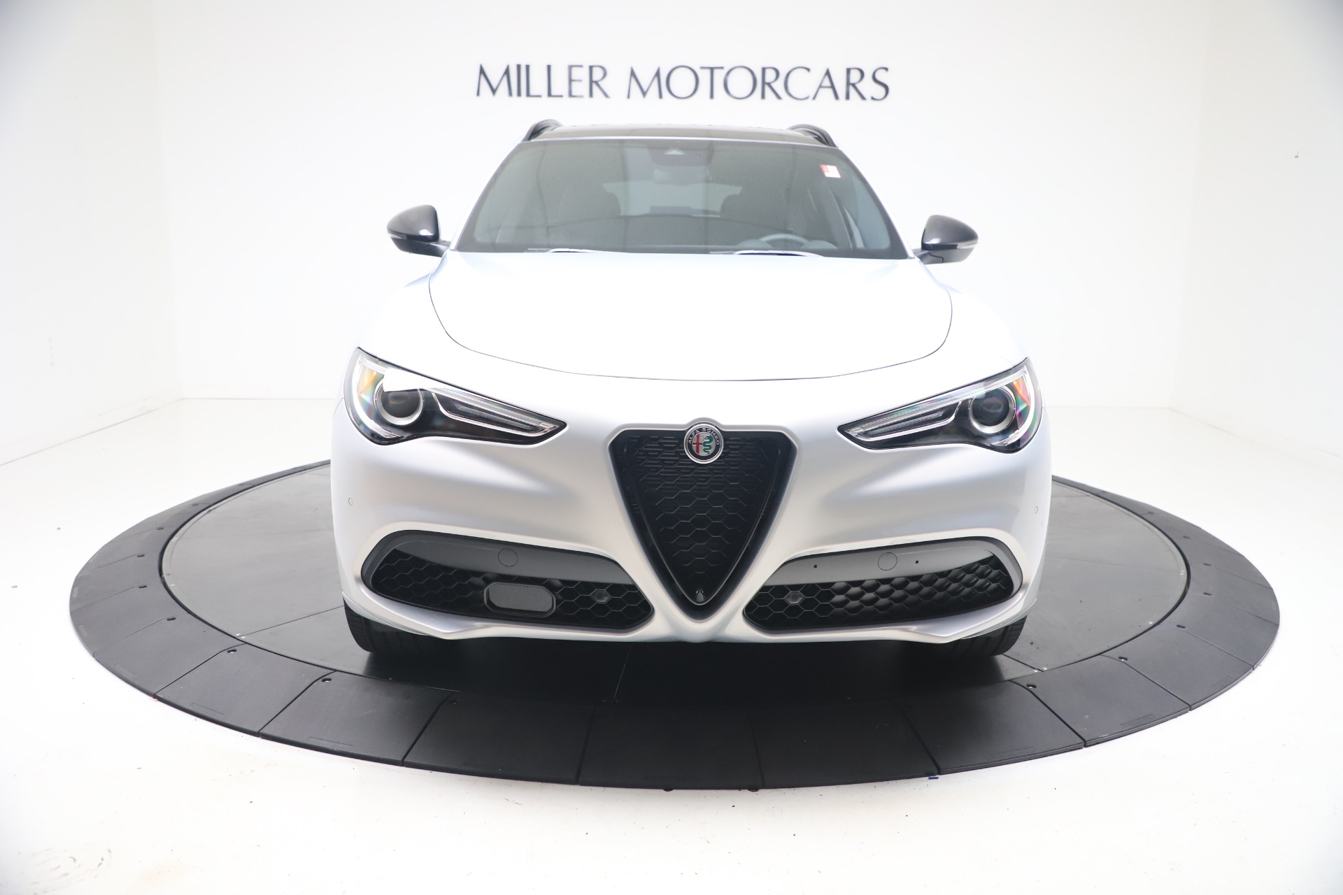 New 2021 Alfa Romeo Stelvio Ti Sport Q4 | St. Petersburg, FL