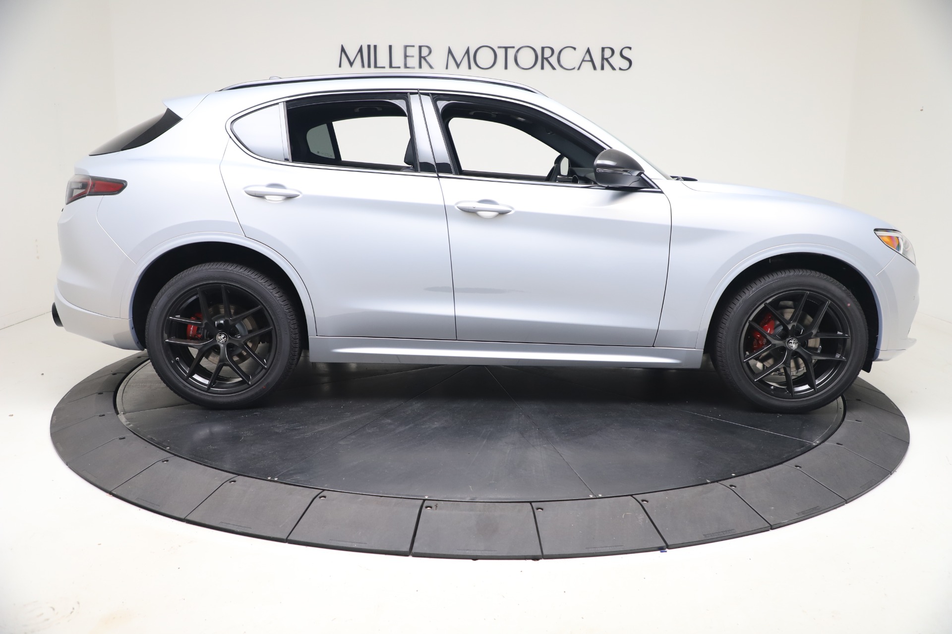 New 2021 Alfa Romeo Stelvio Ti Sport Q4 | St. Petersburg, FL