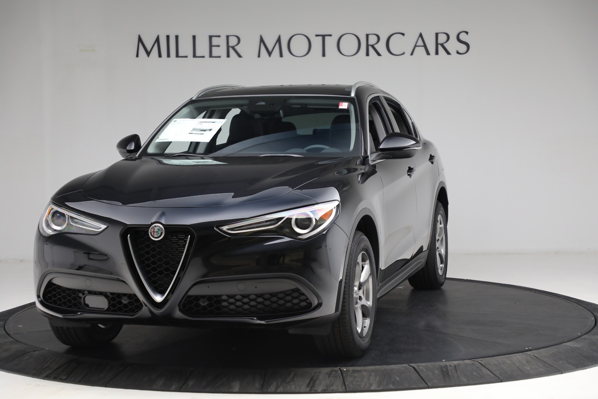 New 2021 Alfa Romeo Stelvio Q4 | St. Petersburg, FL