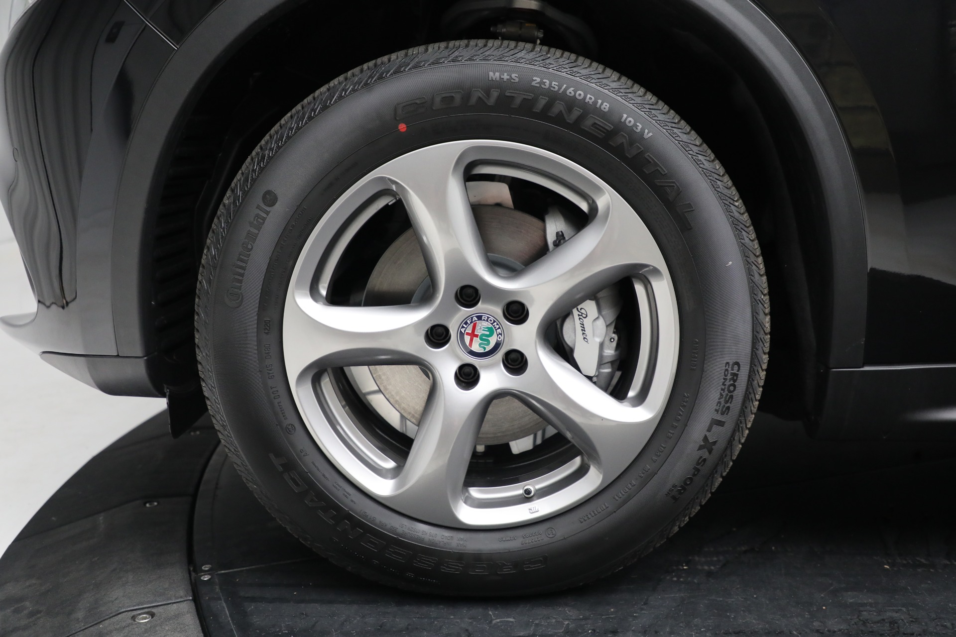 New 2021 Alfa Romeo Stelvio Q4 | St. Petersburg, FL