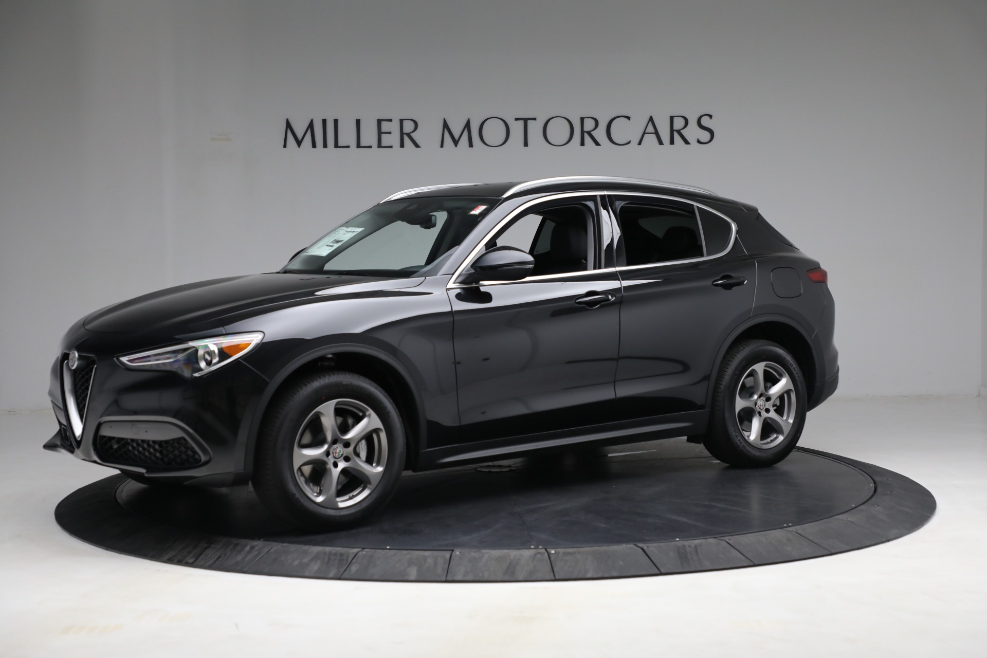 New 2021 Alfa Romeo Stelvio Q4 | St. Petersburg, FL