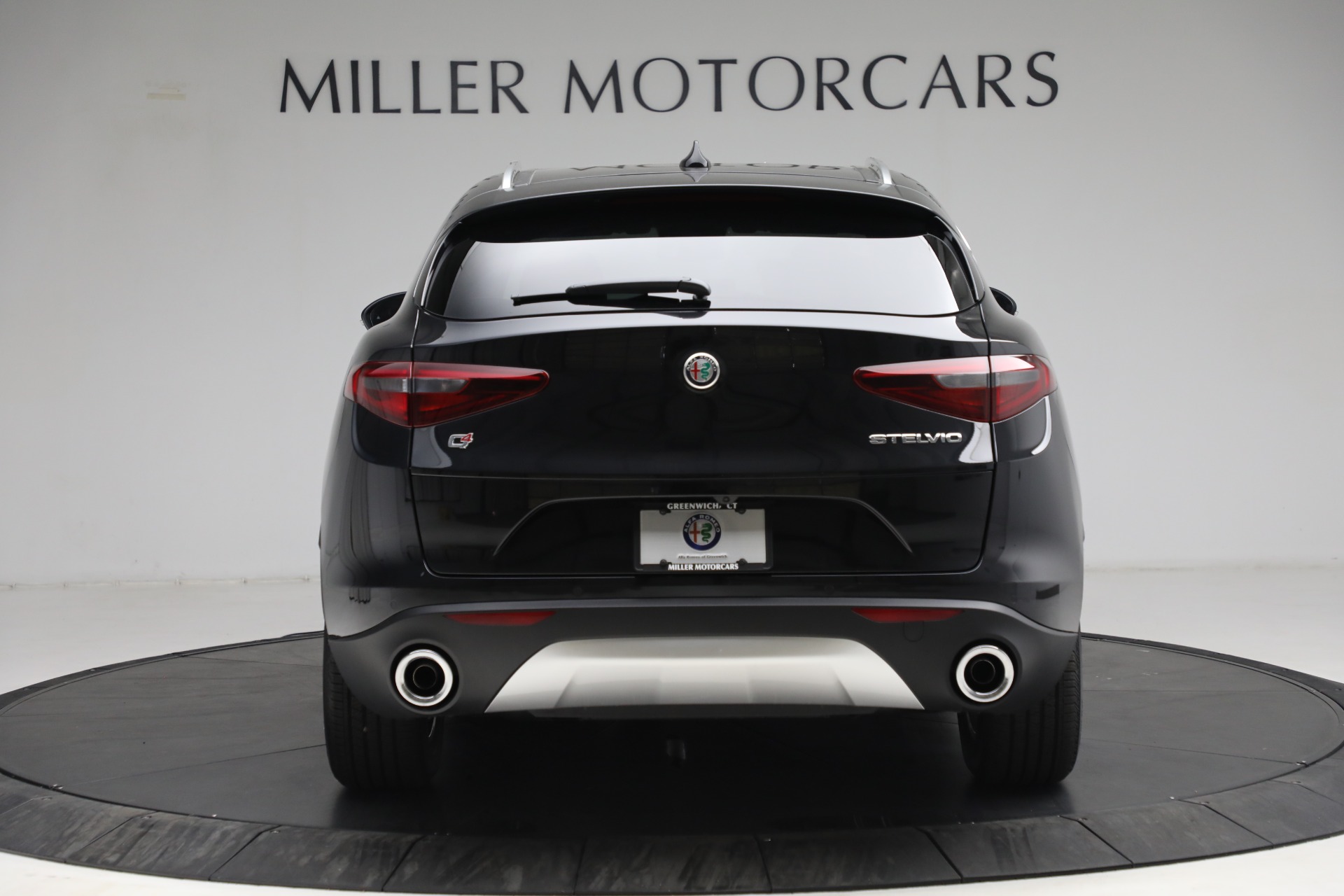New 2021 Alfa Romeo Stelvio Q4 | St. Petersburg, FL