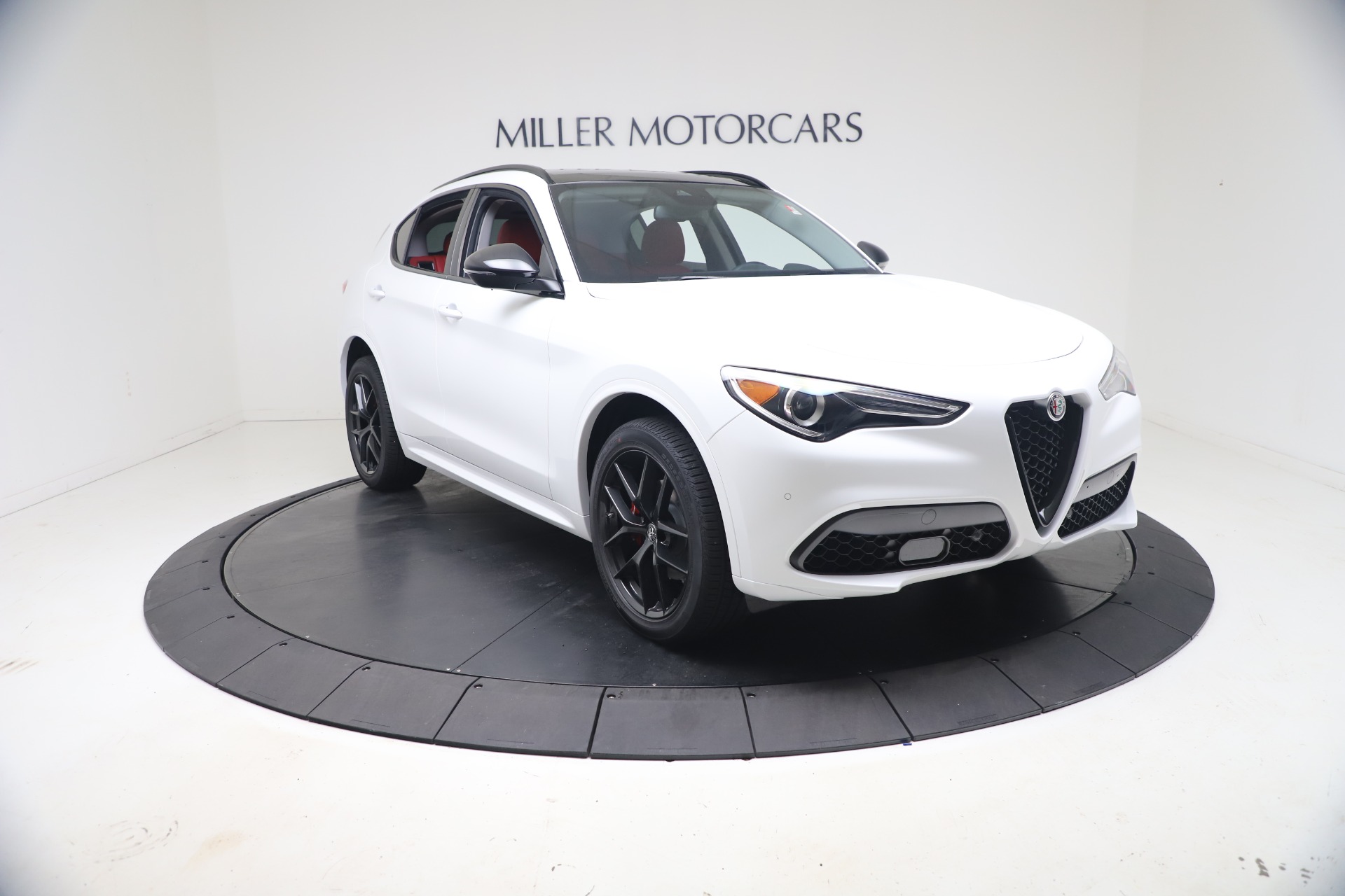 New 2021 Alfa Romeo Stelvio Ti Q4 | St. Petersburg, FL