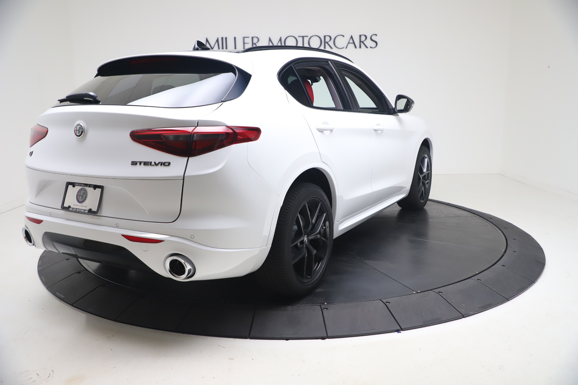 New 2021 Alfa Romeo Stelvio Ti Q4 | St. Petersburg, FL