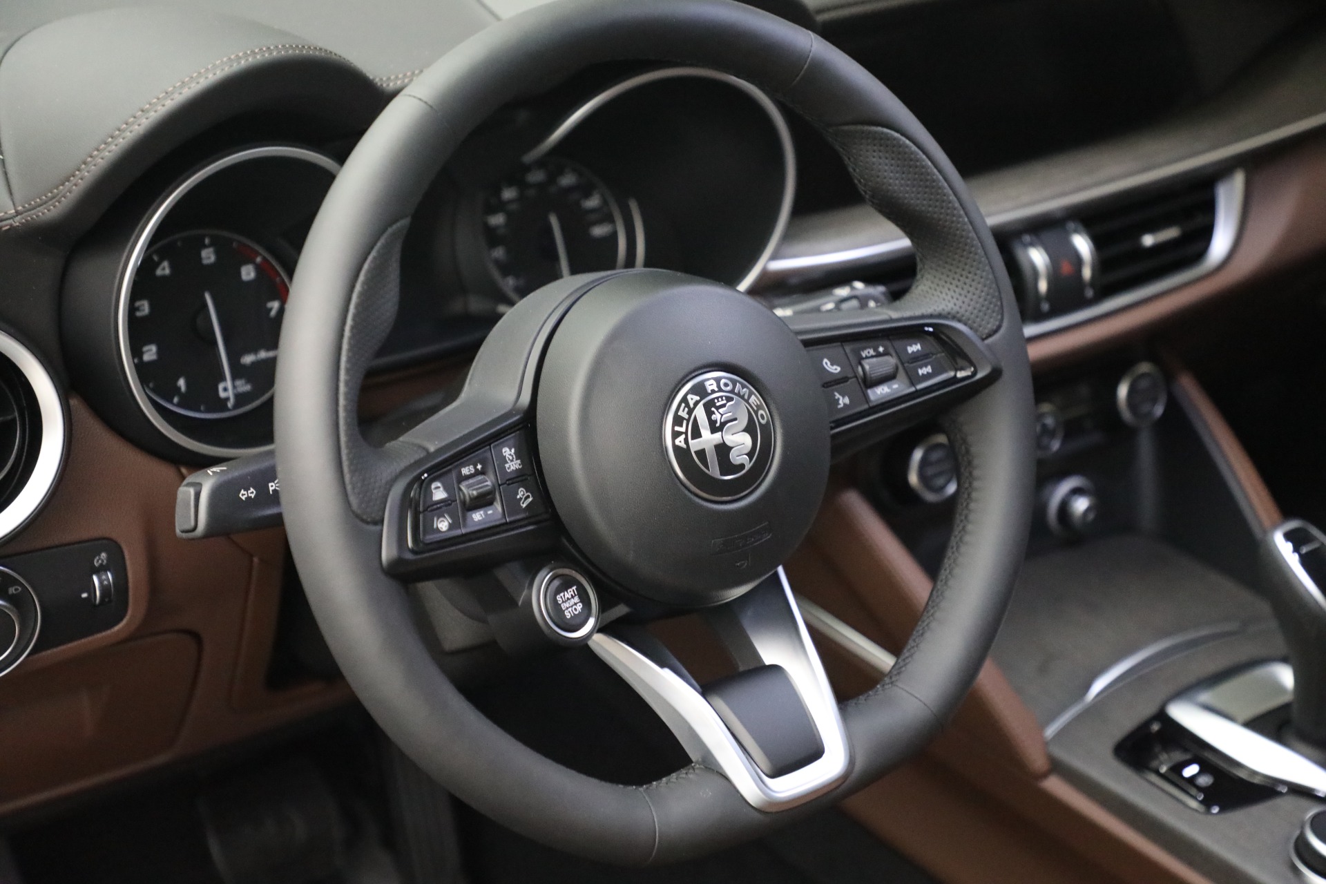 New 2021 Alfa Romeo Stelvio Ti Q4 | St. Petersburg, FL