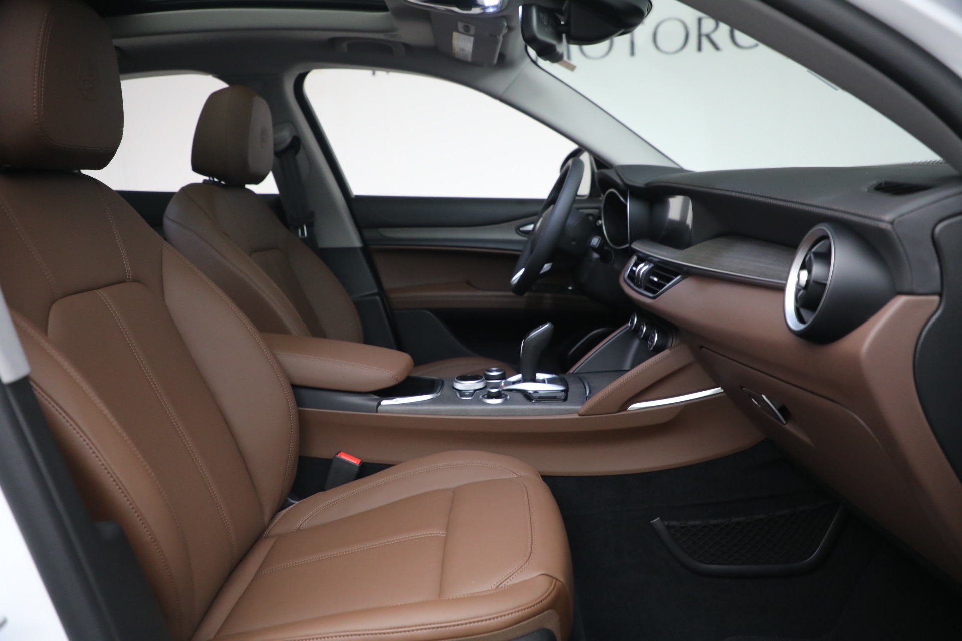 New 2021 Alfa Romeo Stelvio Ti Q4 | St. Petersburg, FL