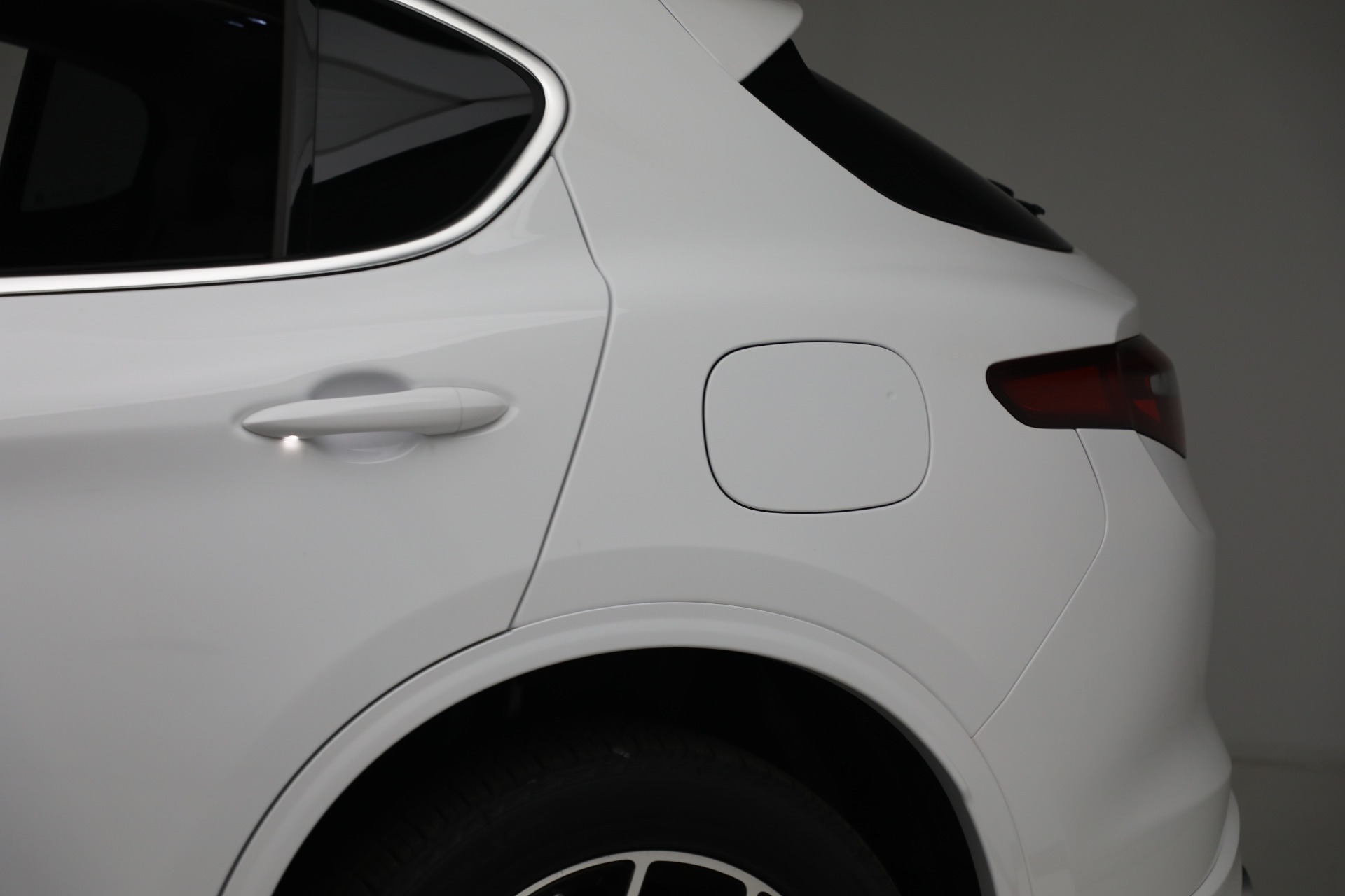 New 2021 Alfa Romeo Stelvio Ti Q4 | St. Petersburg, FL