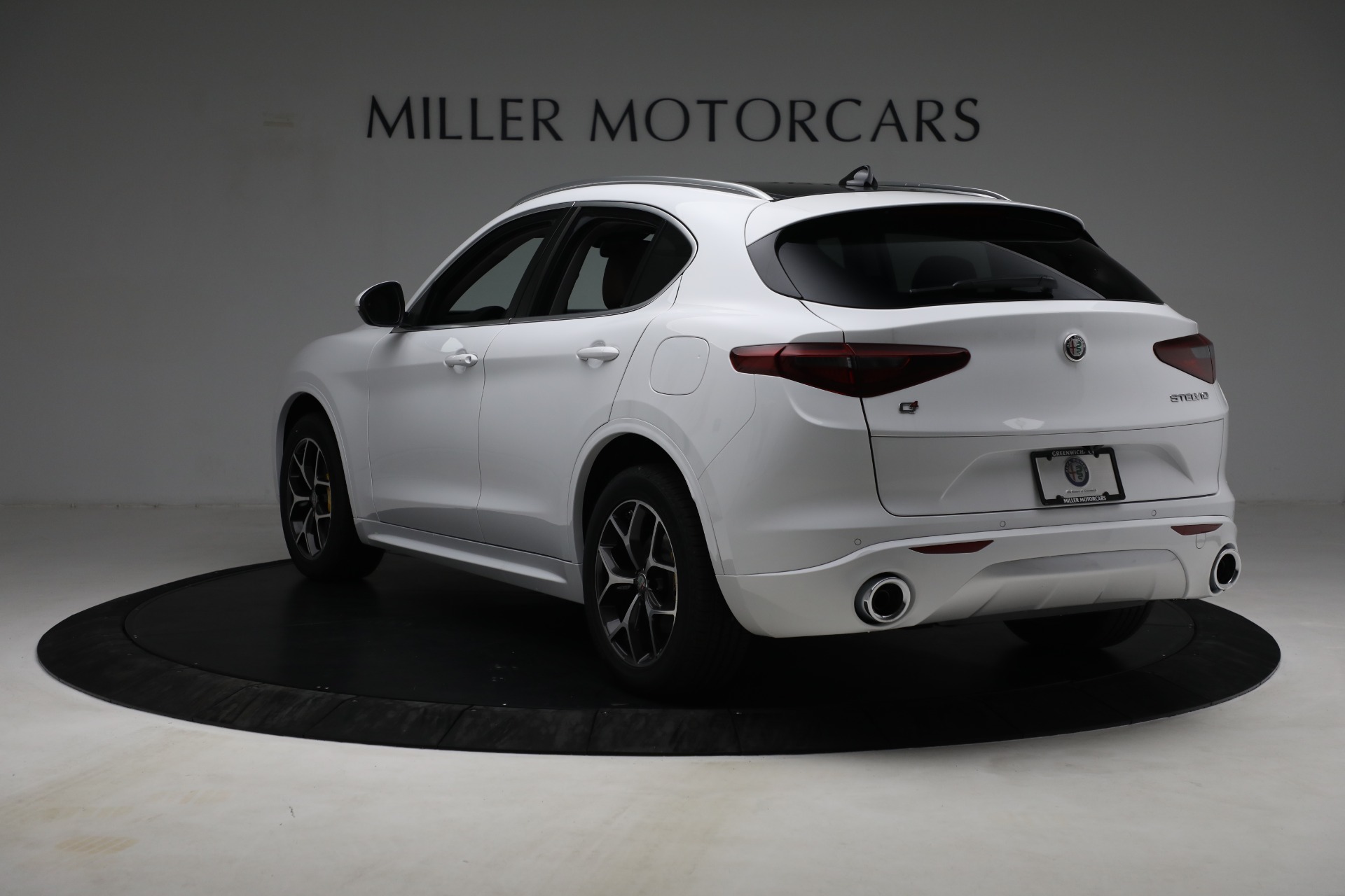 New 2021 Alfa Romeo Stelvio Ti Q4 | St. Petersburg, FL