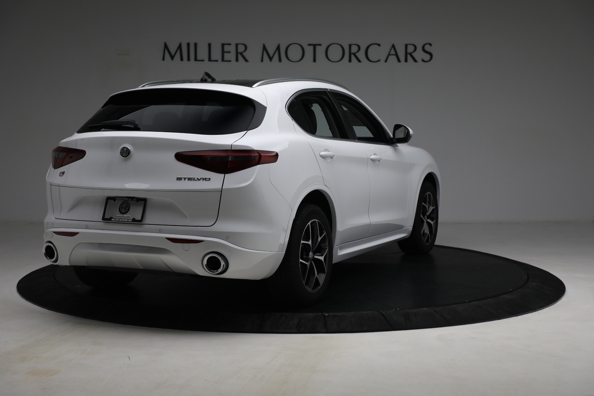New 2021 Alfa Romeo Stelvio Ti Q4 | St. Petersburg, FL