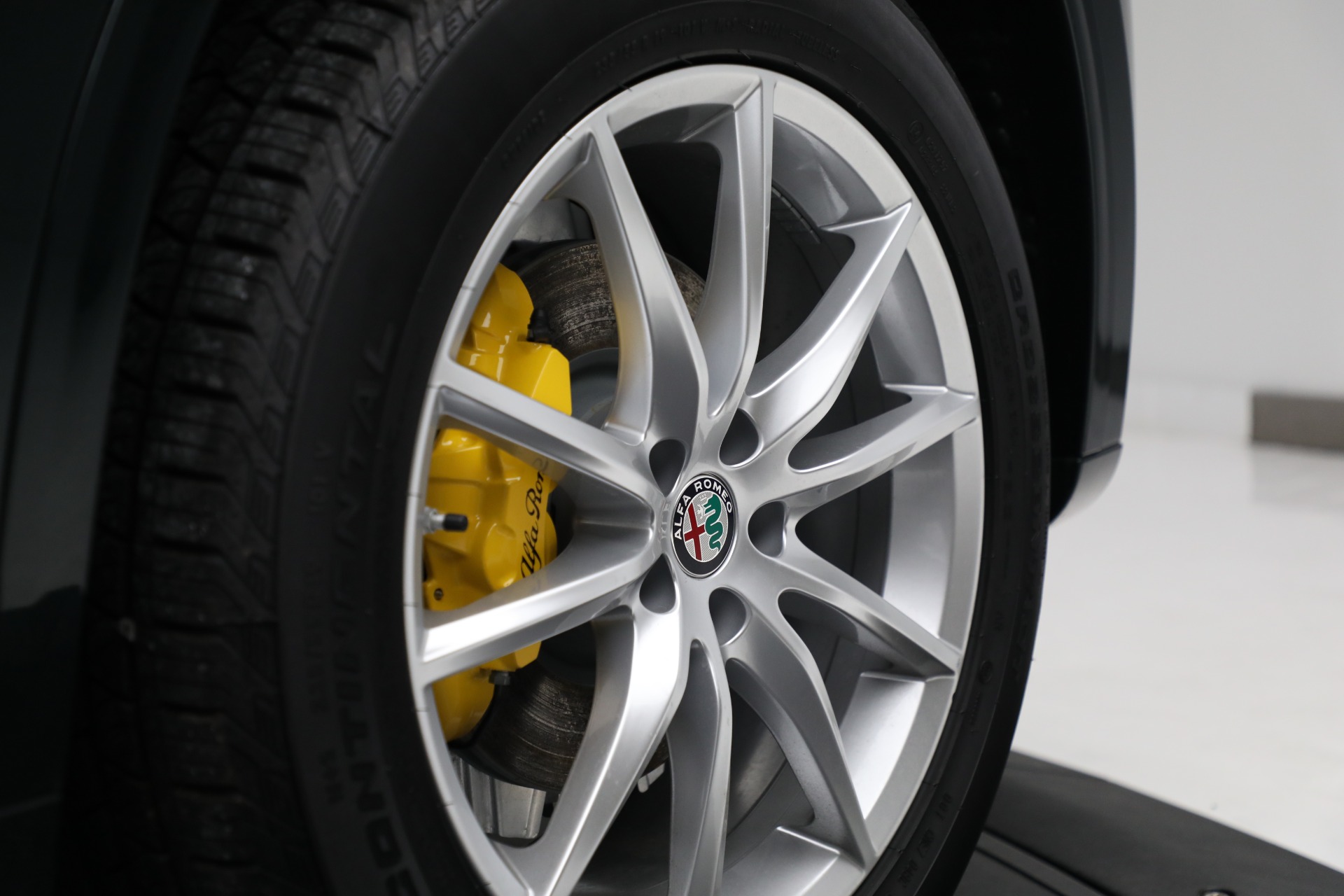 New 2021 Alfa Romeo Stelvio Ti Q4 | St. Petersburg, FL