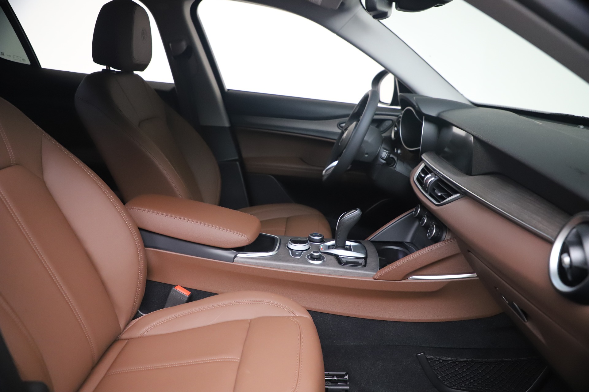 New 2021 Alfa Romeo Stelvio Ti Q4 | St. Petersburg, FL