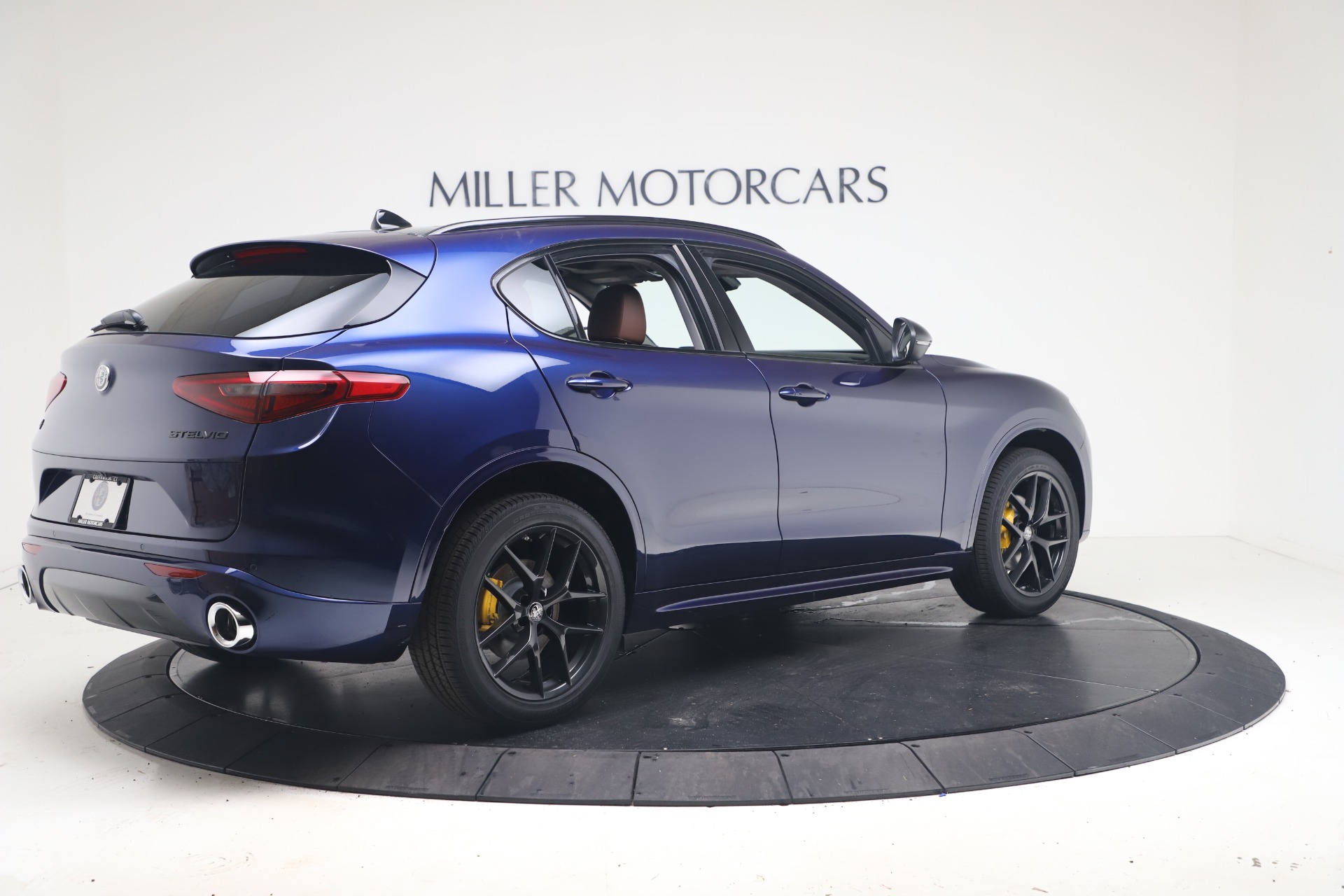 New 2021 Alfa Romeo Stelvio Ti Q4 | St. Petersburg, FL