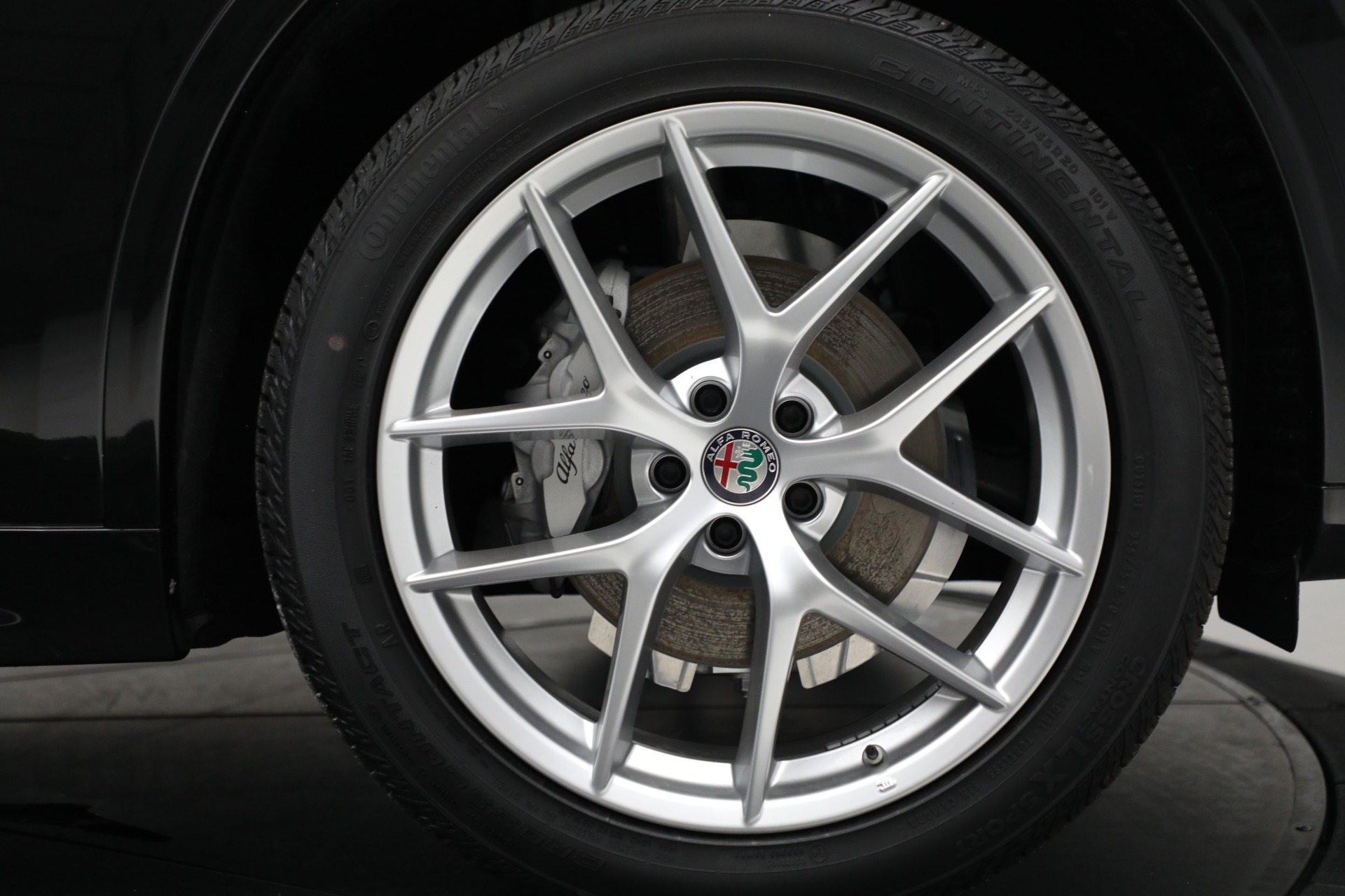 New 2021 Alfa Romeo Stelvio Ti Lusso Q4 | St. Petersburg, FL