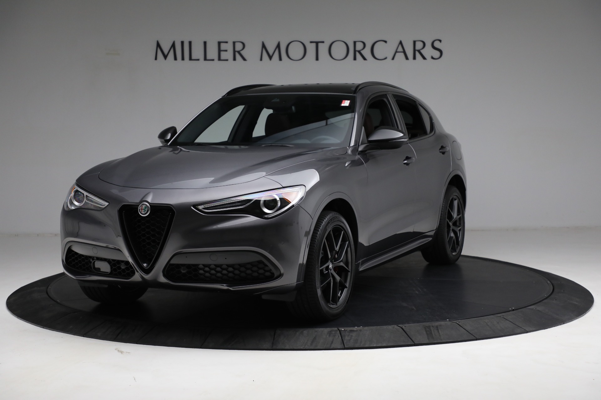 New 2021 Alfa Romeo Stelvio Ti Sport Q4 | St. Petersburg, FL