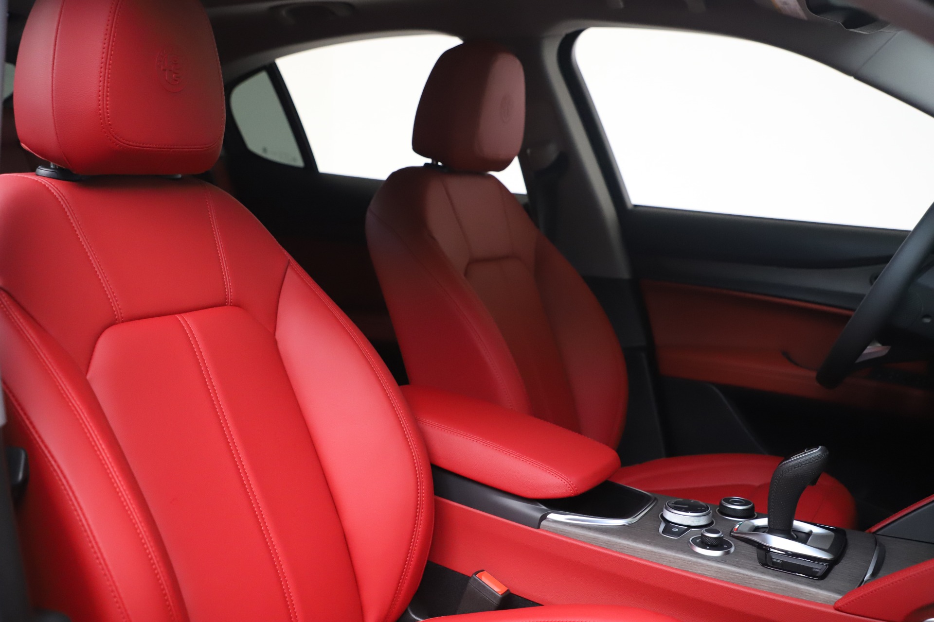 New 2021 Alfa Romeo Stelvio Ti Q4 | St. Petersburg, FL