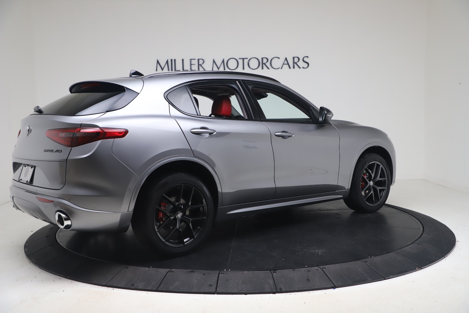 New 2021 Alfa Romeo Stelvio Ti Q4 | St. Petersburg, FL