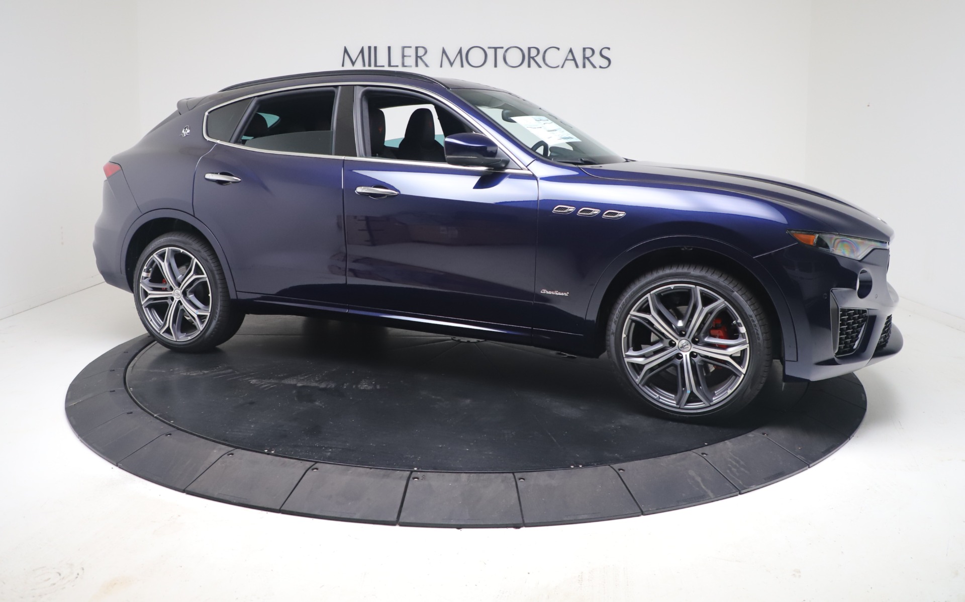 New 2021 Maserati Levante GranSport | St. Petersburg, FL