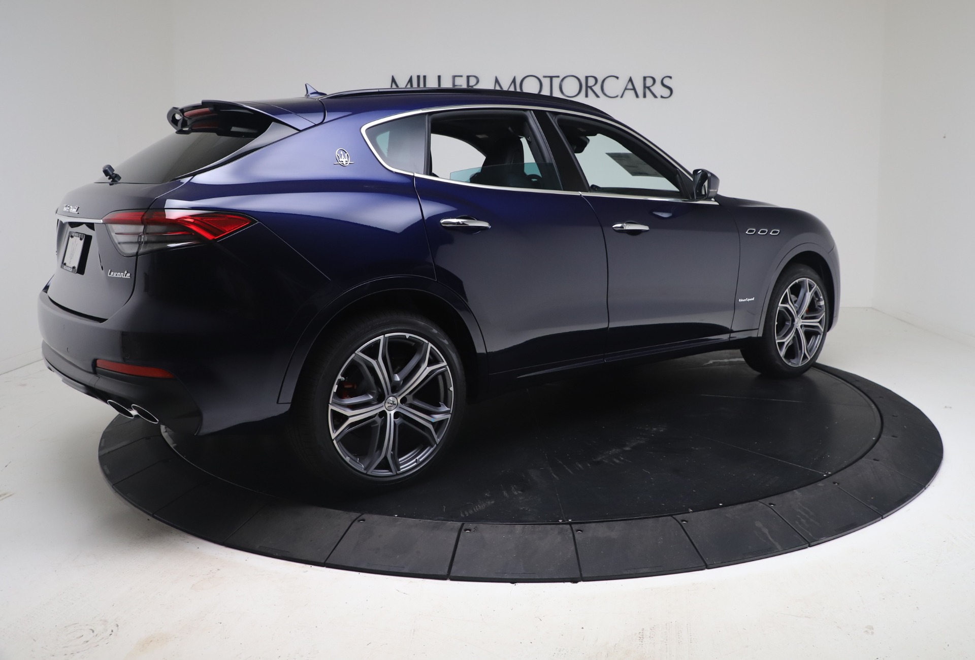 New 2021 Maserati Levante GranSport | St. Petersburg, FL