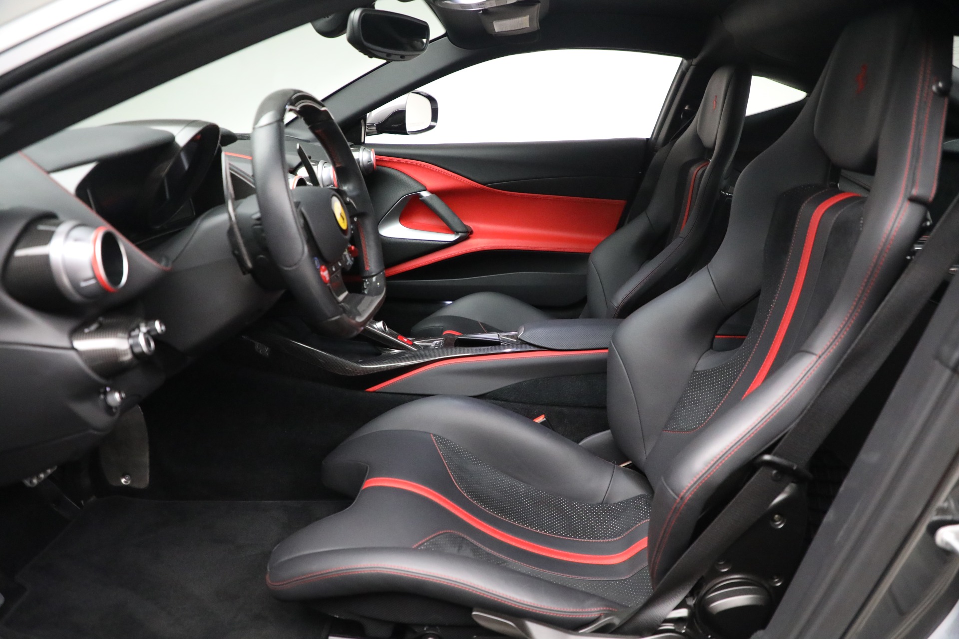 Used 2018 Ferrari 812 Superfast | St. Petersburg, FL