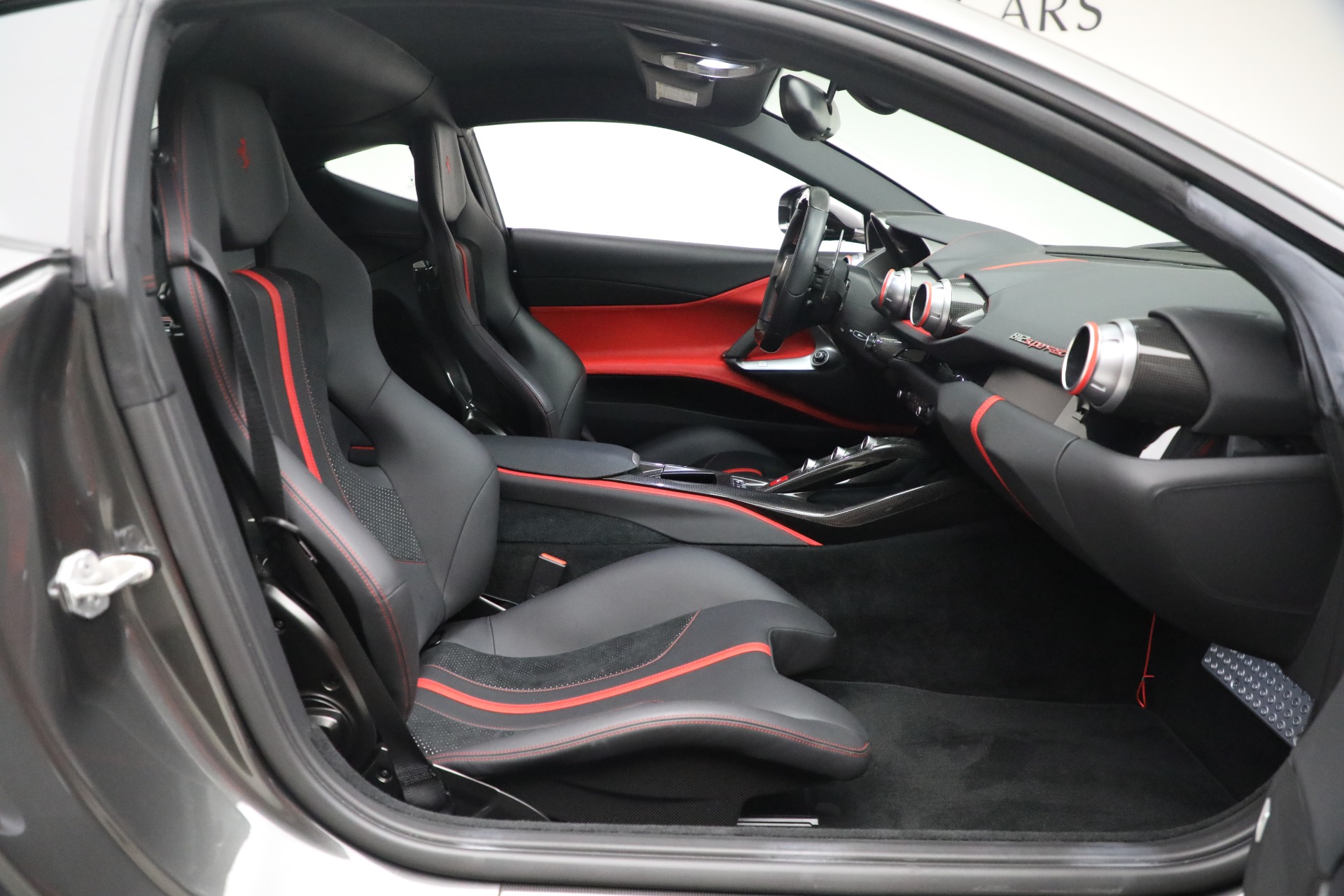 Used 2018 Ferrari 812 Superfast | St. Petersburg, FL
