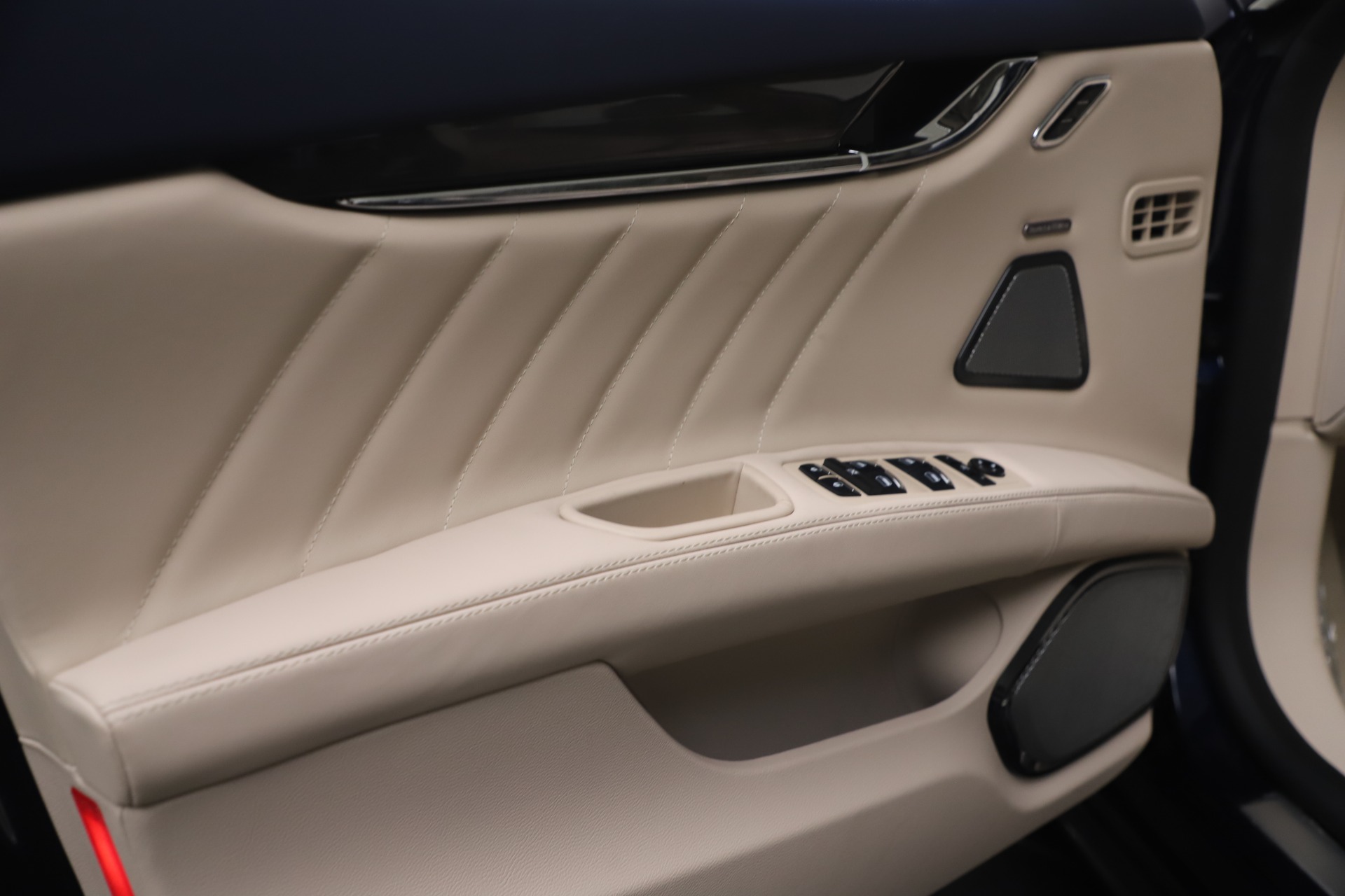 New 2021 Maserati Quattroporte S Q4 GranLusso | St. Petersburg, FL