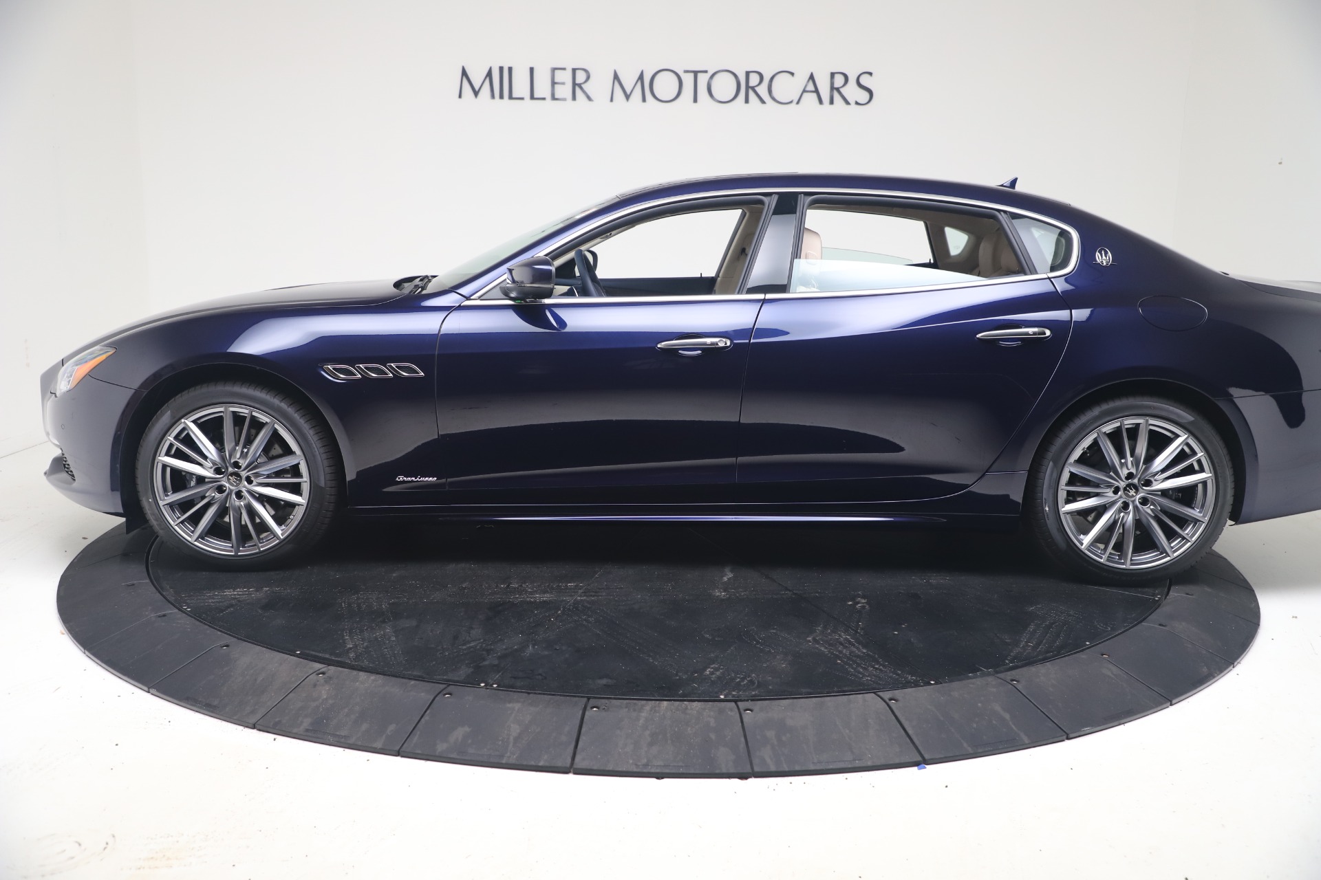 New 2021 Maserati Quattroporte S Q4 GranLusso | St. Petersburg, FL