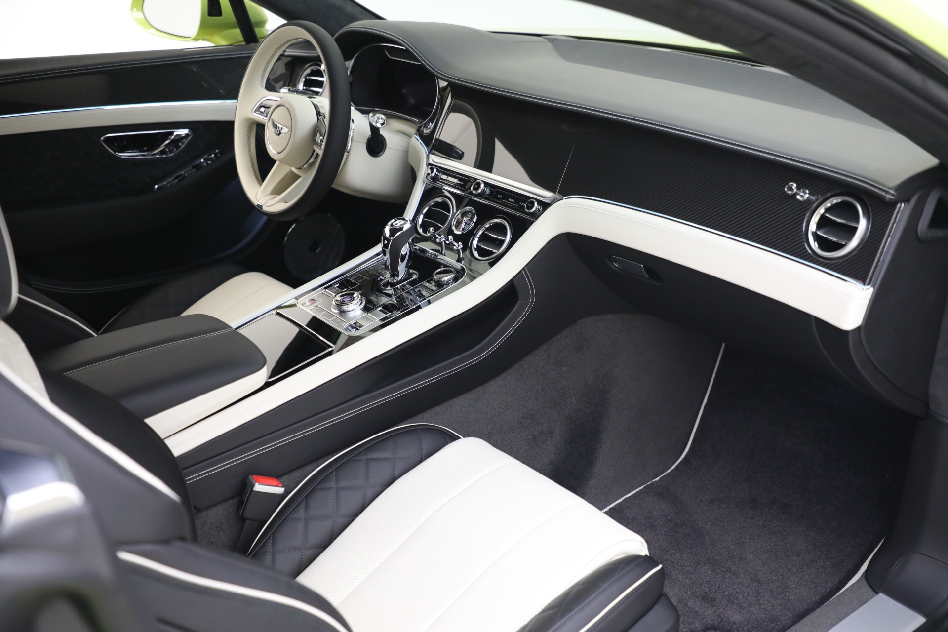 New 2022 Bentley Continental GT V8 | St. Petersburg, FL