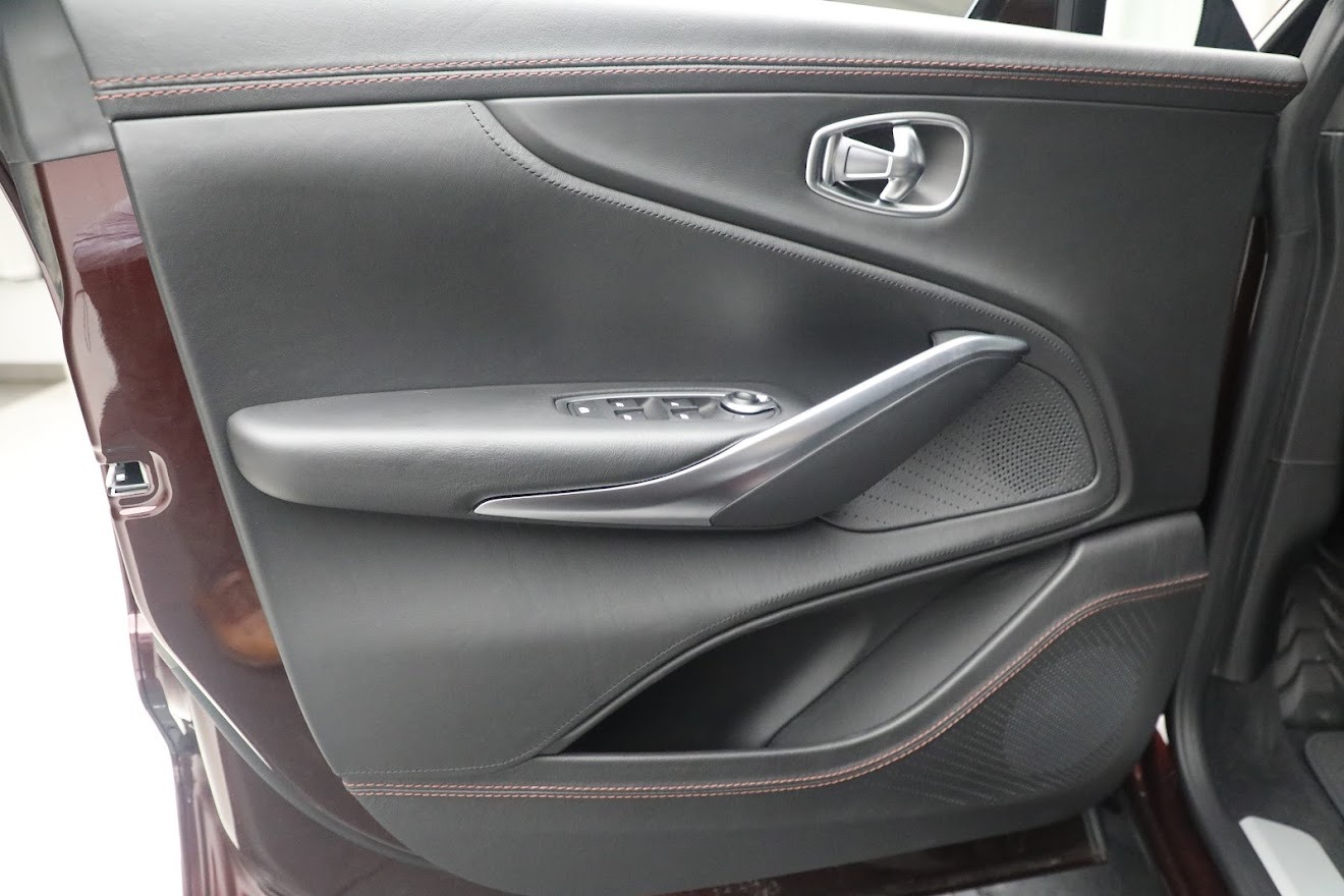 Used 2021 Aston Martin DBX | St. Petersburg, FL