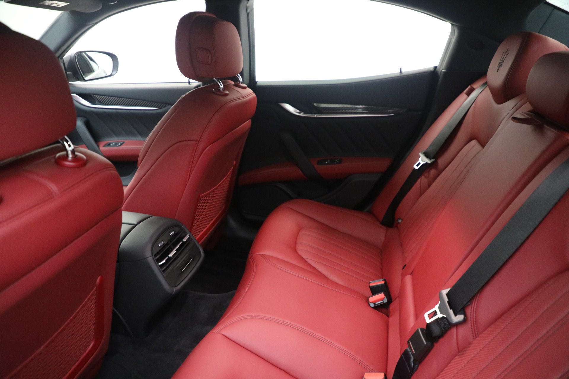 New 2021 Maserati Ghibli SQ4 GranLusso | St. Petersburg, FL