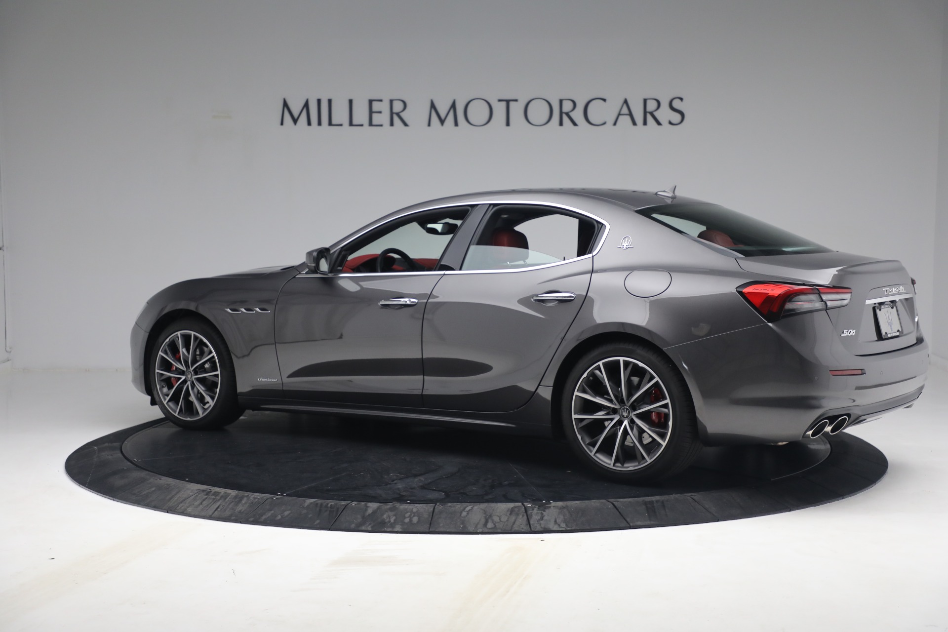 New 2021 Maserati Ghibli SQ4 GranLusso | St. Petersburg, FL