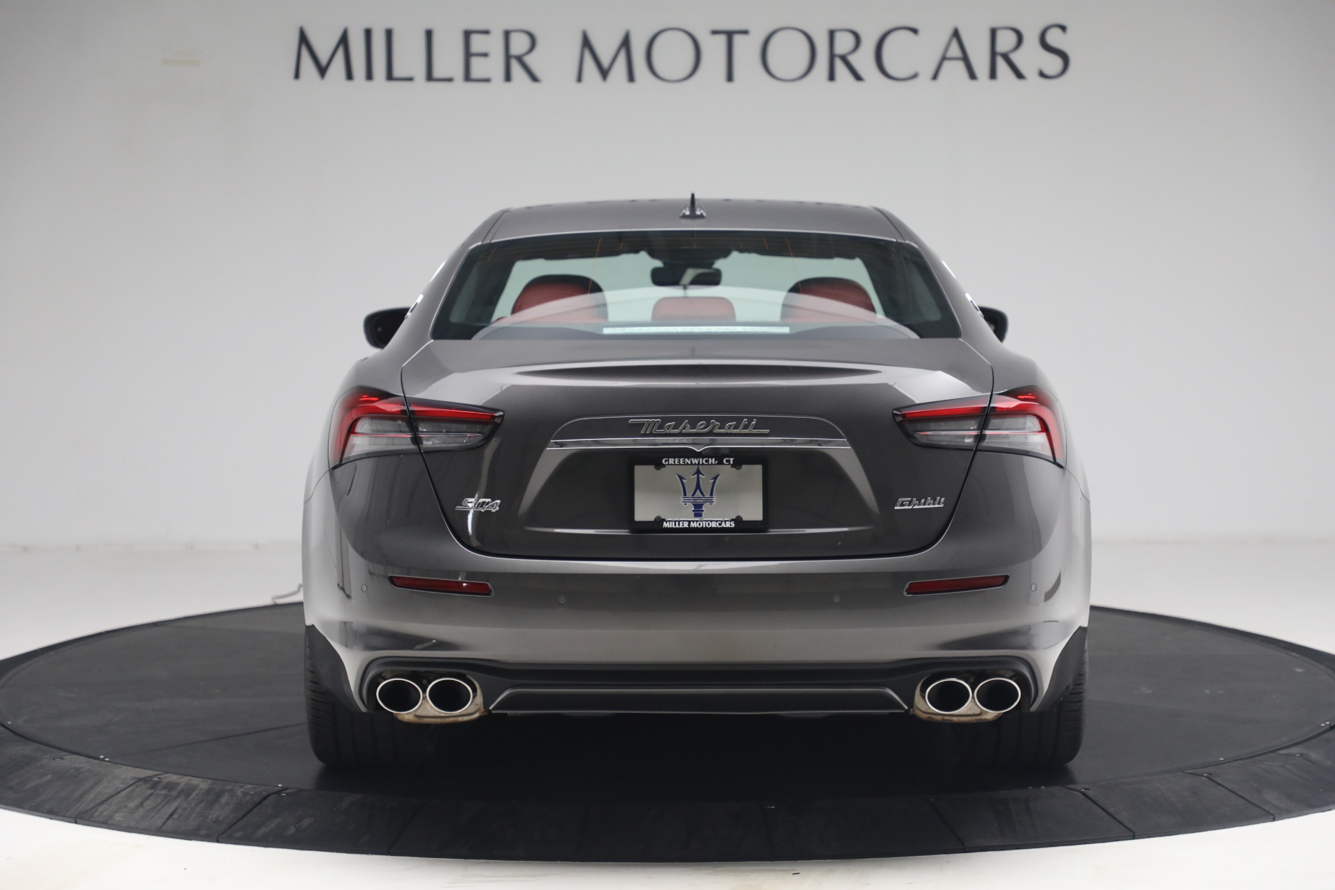 New 2021 Maserati Ghibli SQ4 GranLusso | St. Petersburg, FL