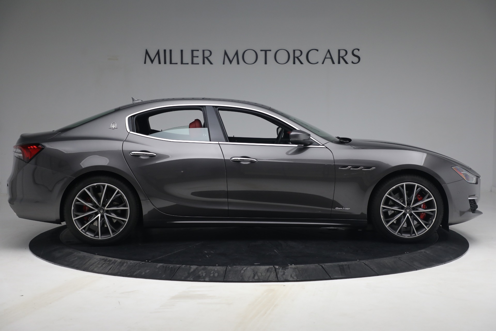 New 2021 Maserati Ghibli SQ4 GranLusso | St. Petersburg, FL