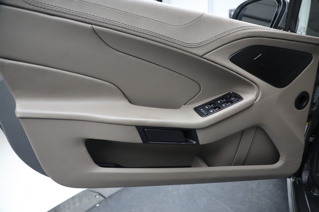 Used 2016 Aston Martin Vanquish Volante | St. Petersburg, FL