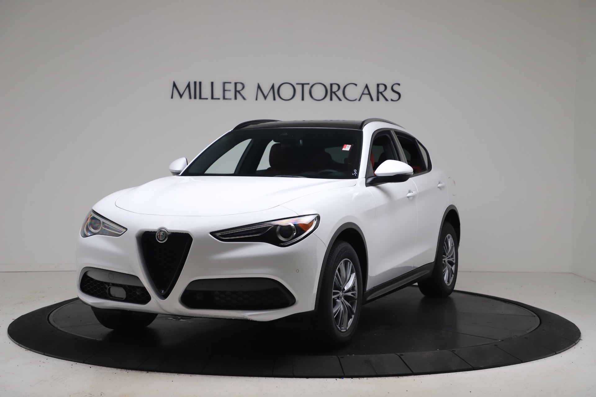 New 2022 Alfa Romeo Stelvio Sprint | St. Petersburg, FL
