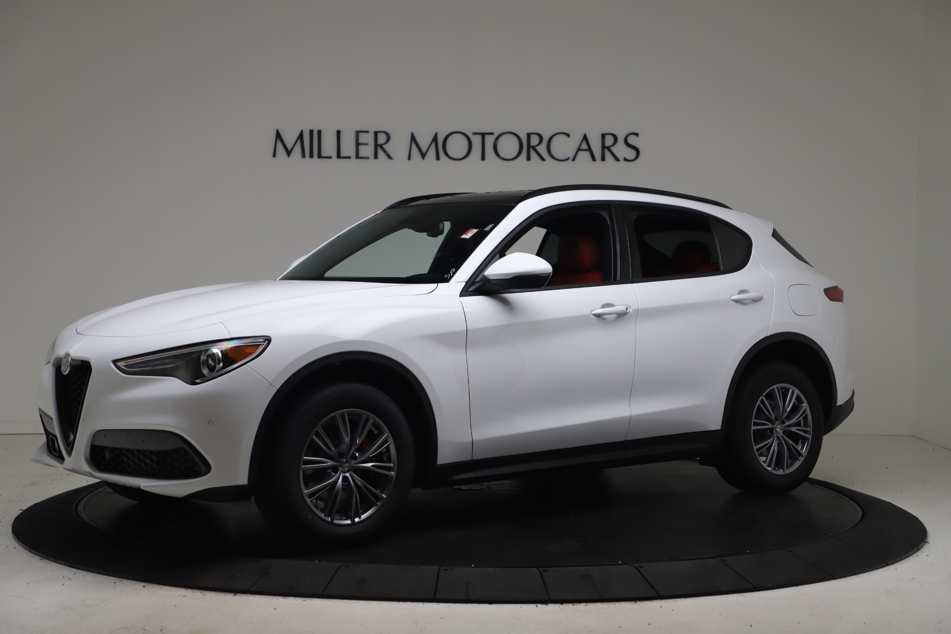 New 2022 Alfa Romeo Stelvio Sprint | St. Petersburg, FL
