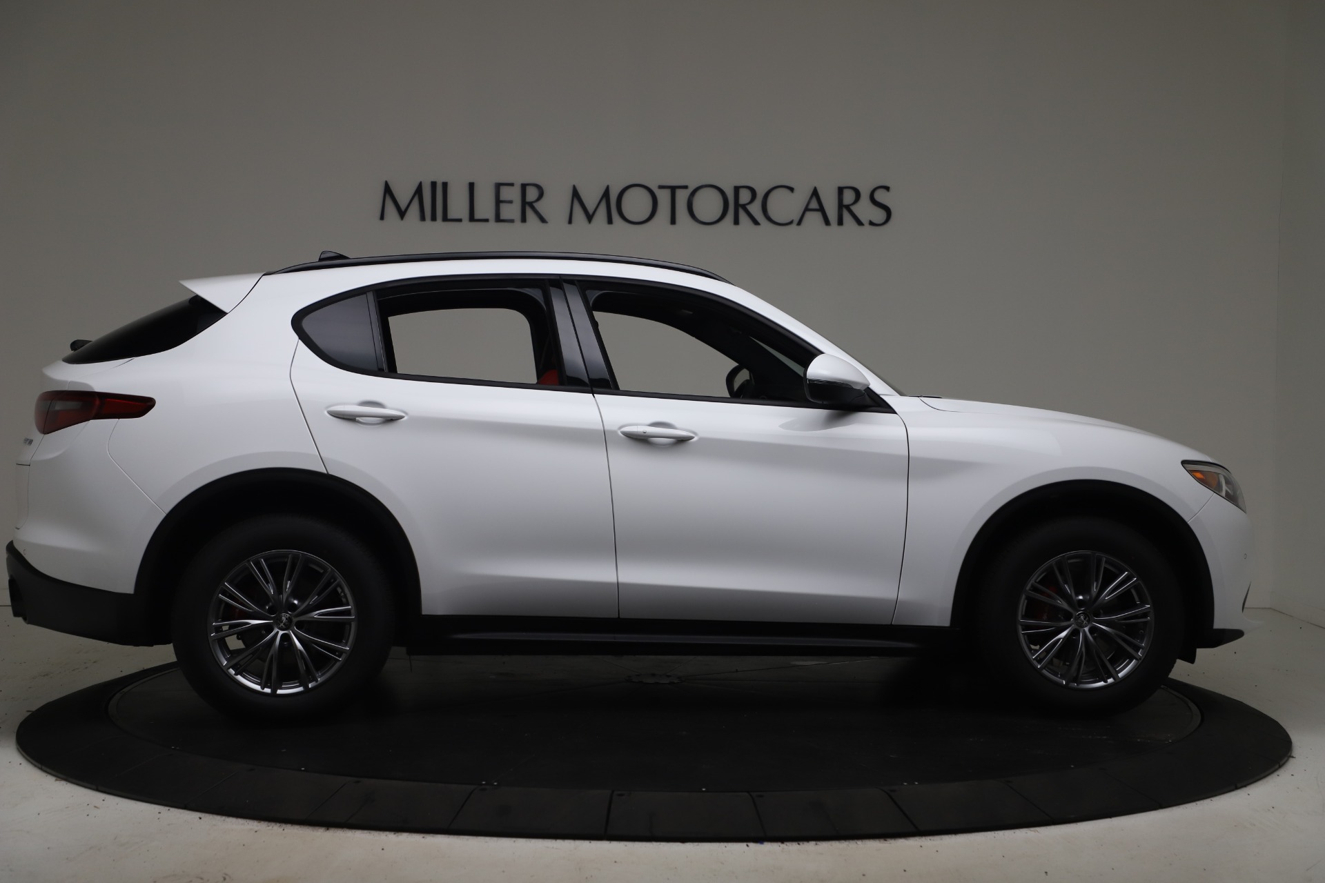 New 2022 Alfa Romeo Stelvio Sprint | St. Petersburg, FL