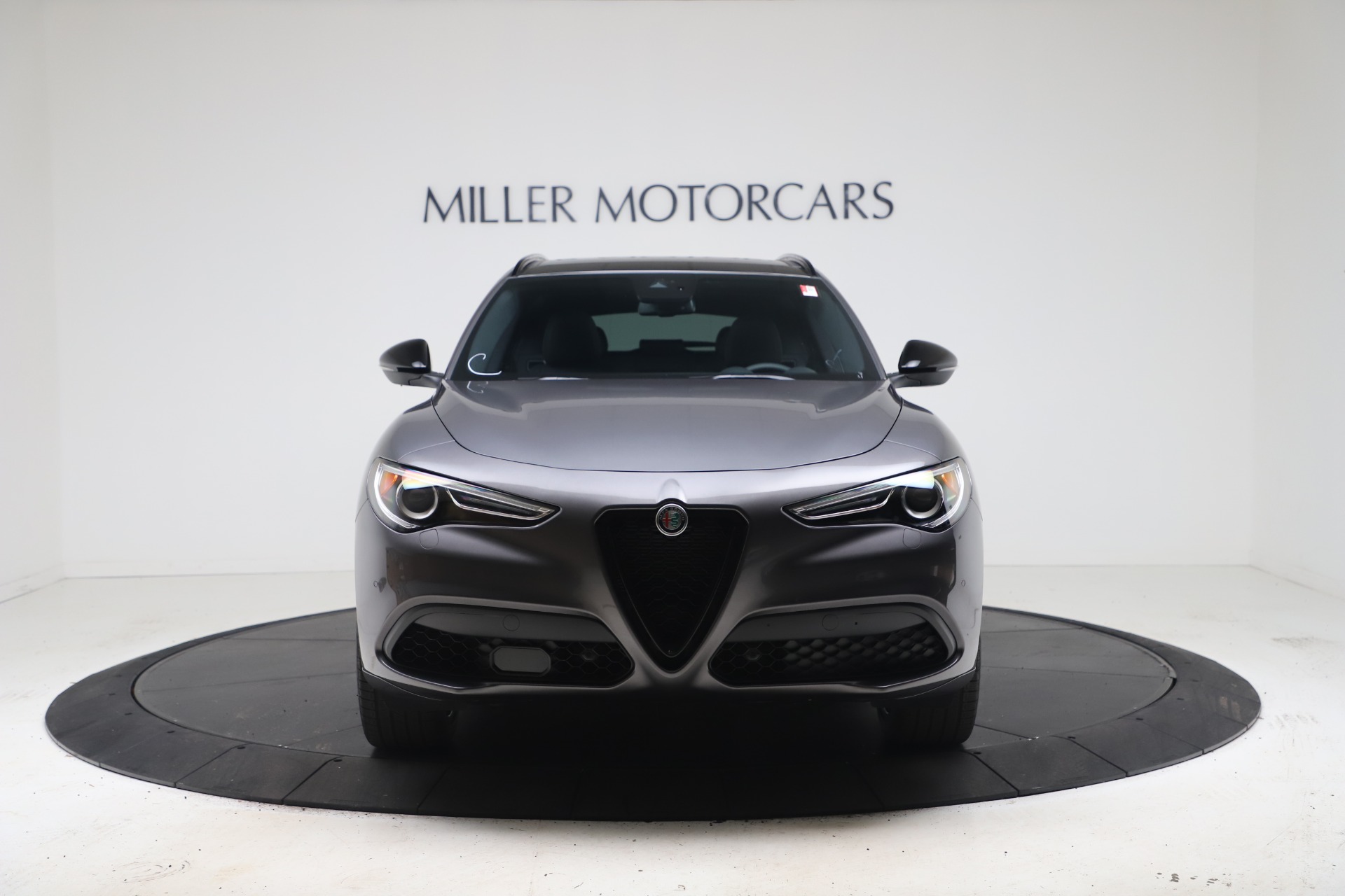 New 2022 Alfa Romeo Stelvio Veloce | St. Petersburg, FL