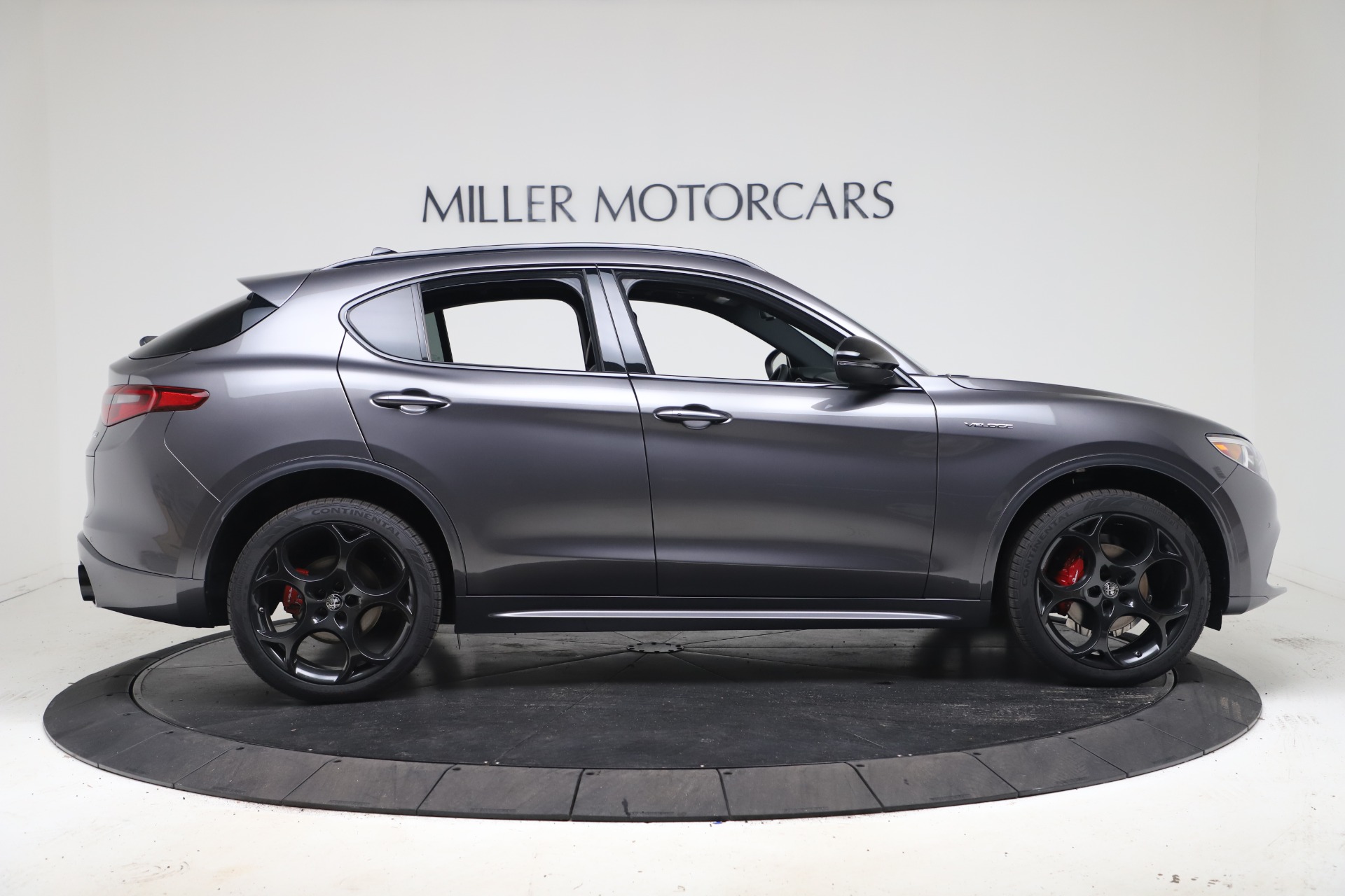 New 2022 Alfa Romeo Stelvio Veloce | St. Petersburg, FL