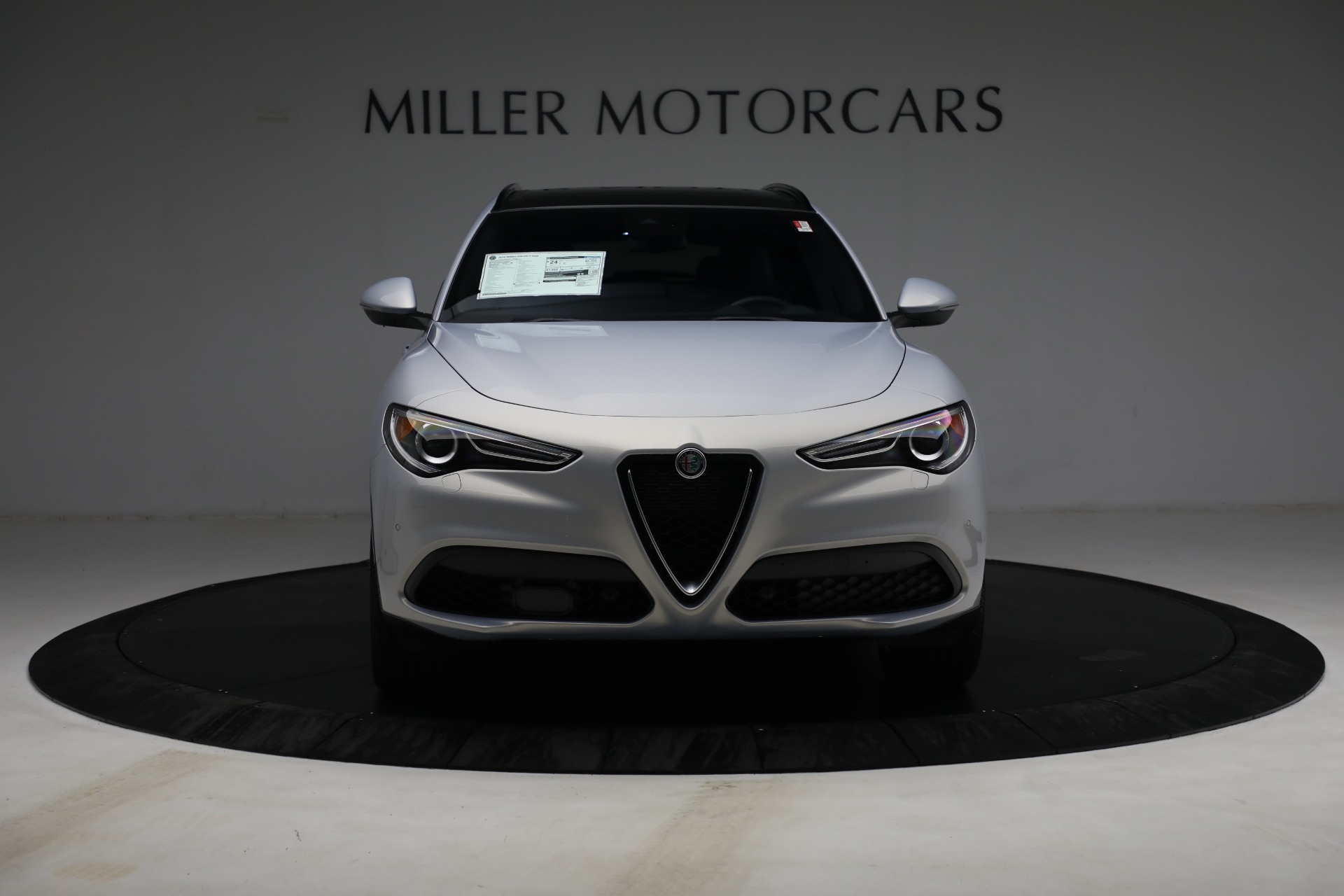 New 2022 Alfa Romeo Stelvio Ti | St. Petersburg, FL