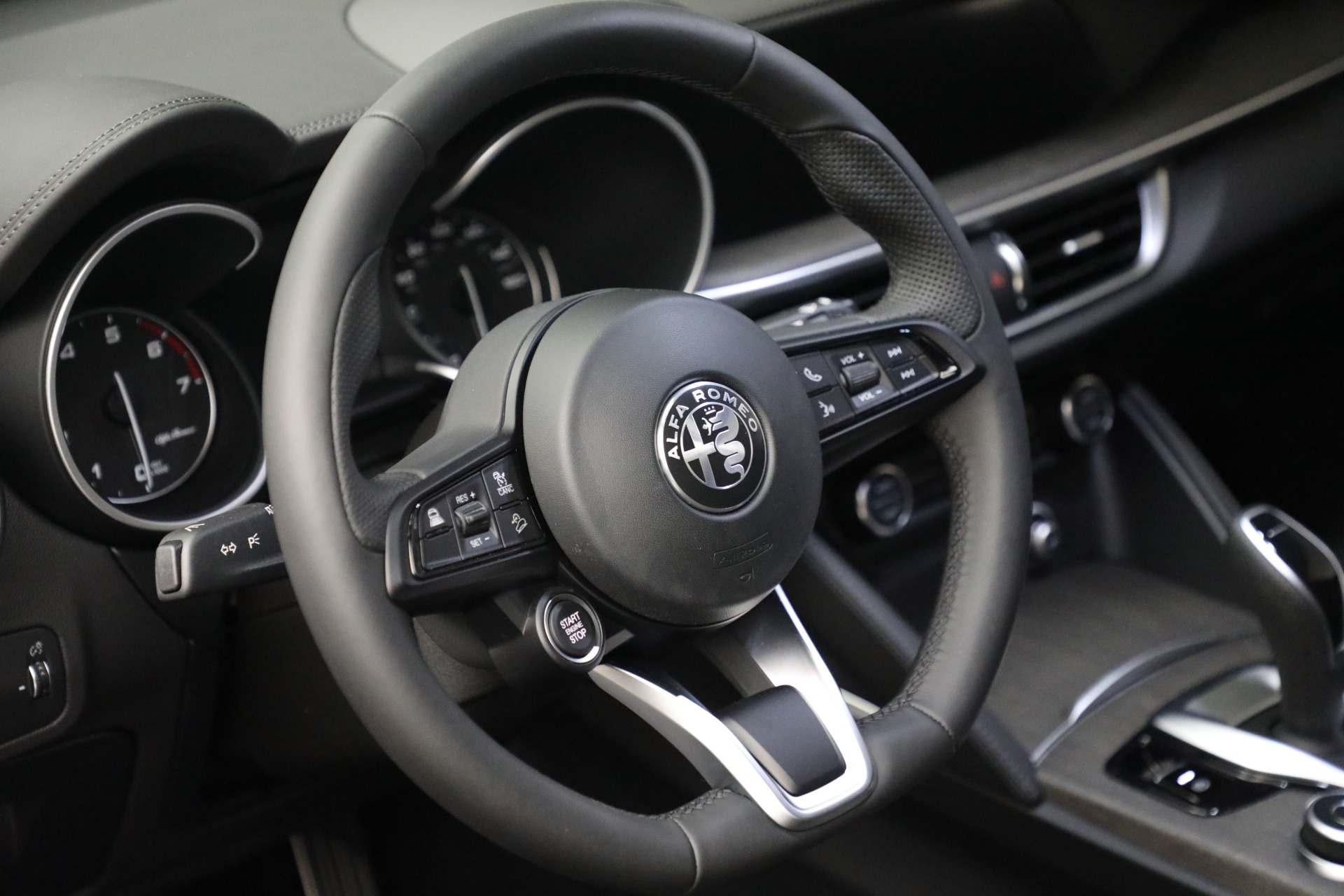 New 2022 Alfa Romeo Stelvio Ti | St. Petersburg, FL
