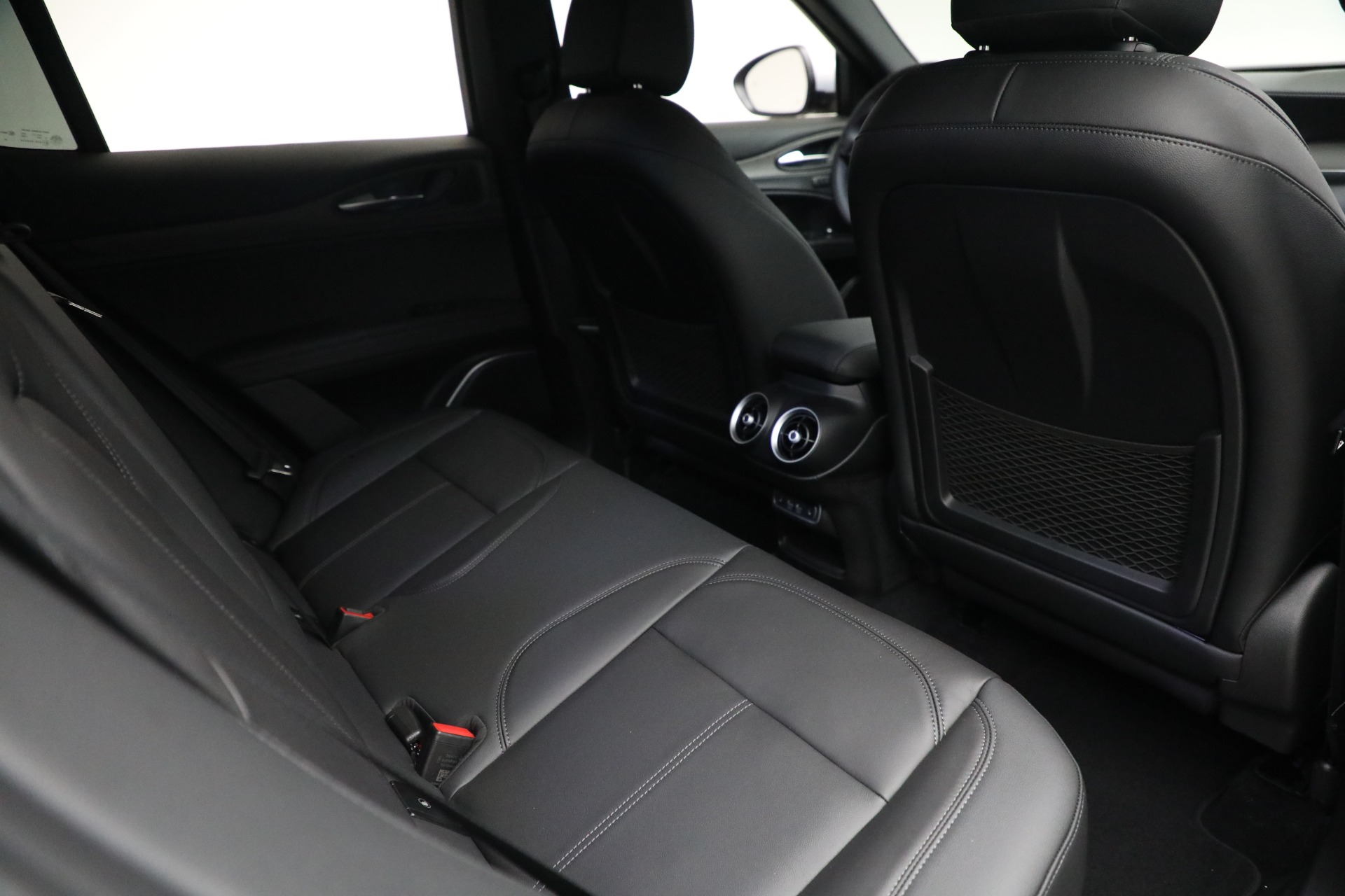New 2022 Alfa Romeo Stelvio Ti | St. Petersburg, FL