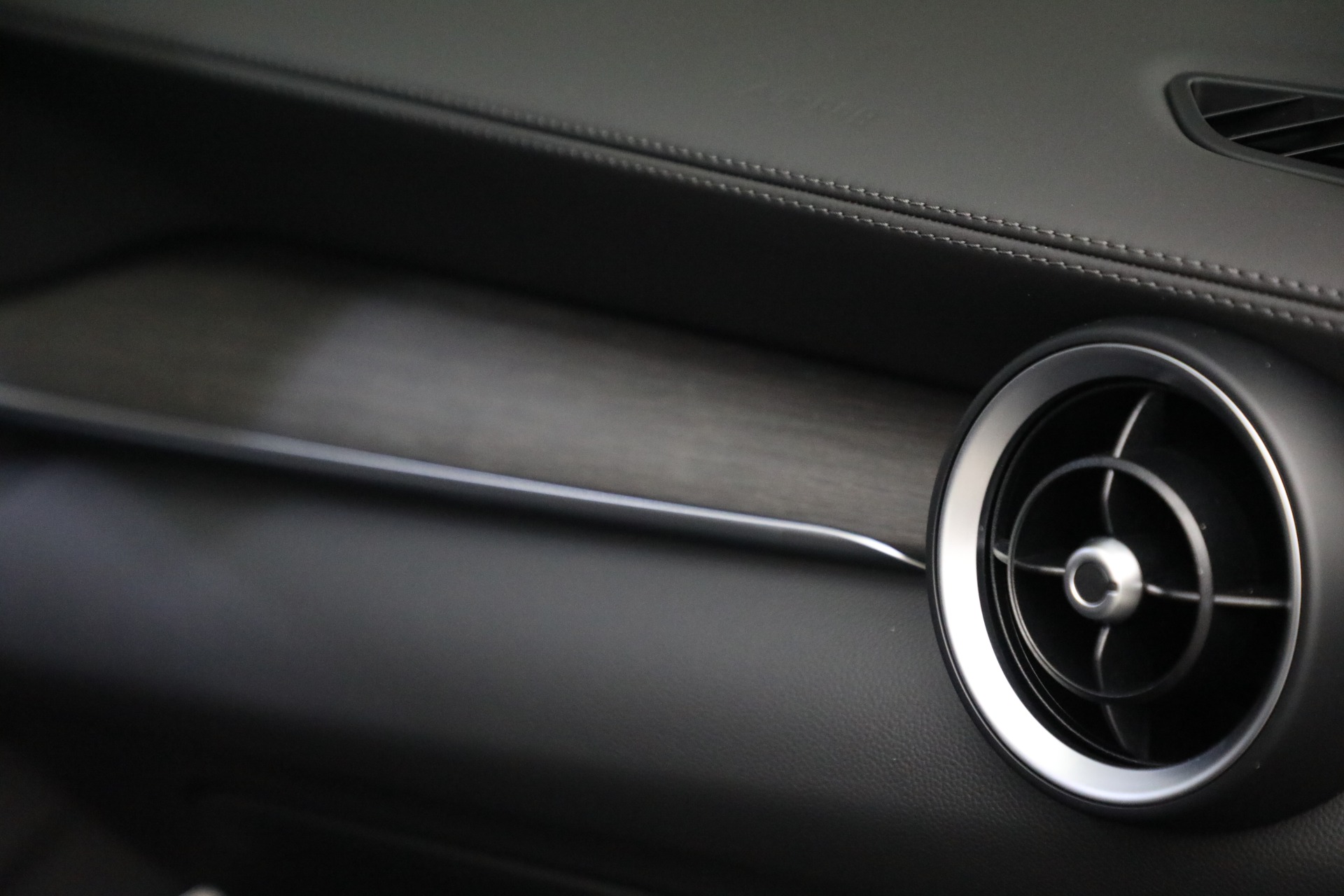 New 2022 Alfa Romeo Stelvio Ti | St. Petersburg, FL