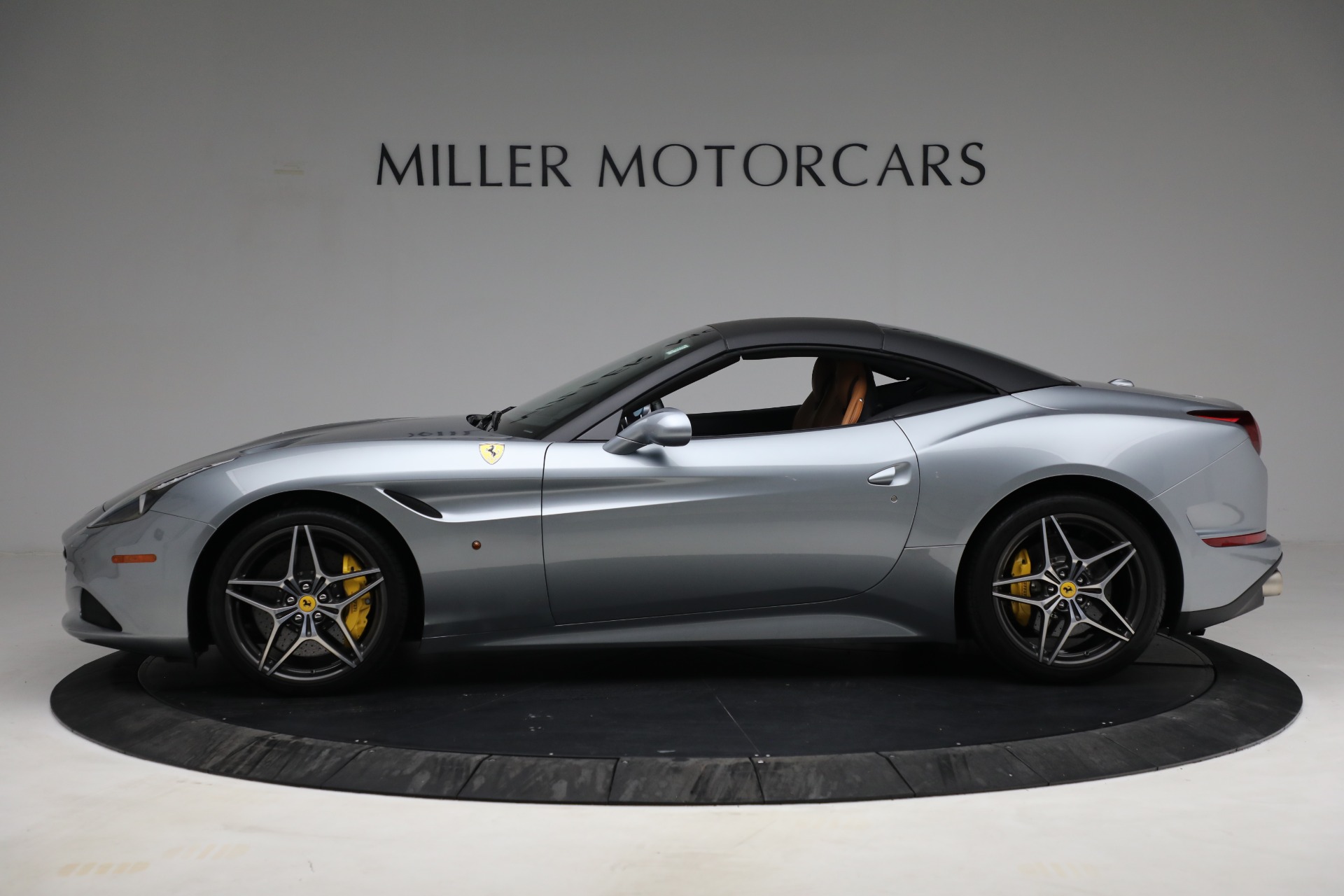 Used 2017 Ferrari California T | St. Petersburg, FL